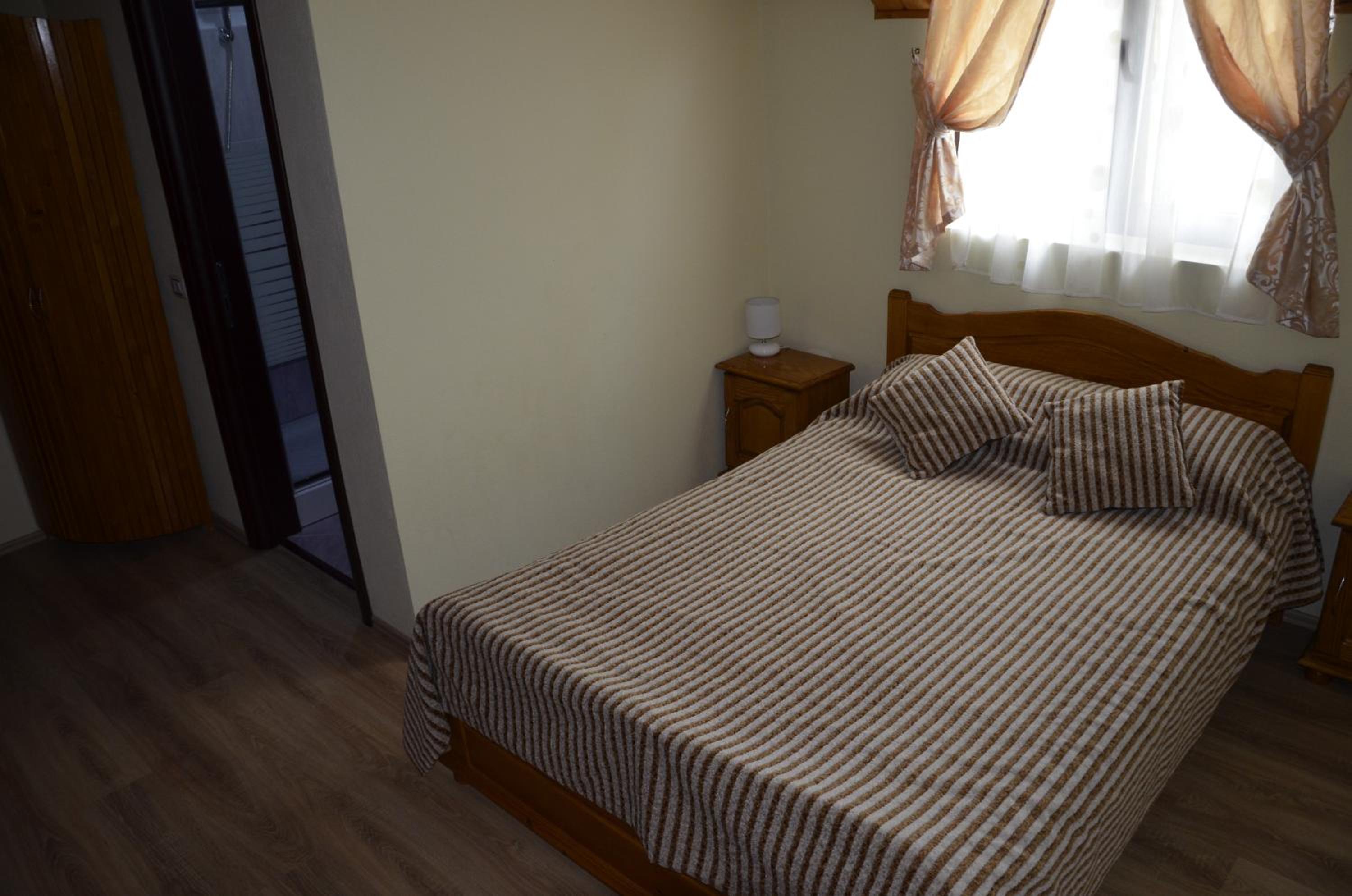 King Room with Balcony photo 1