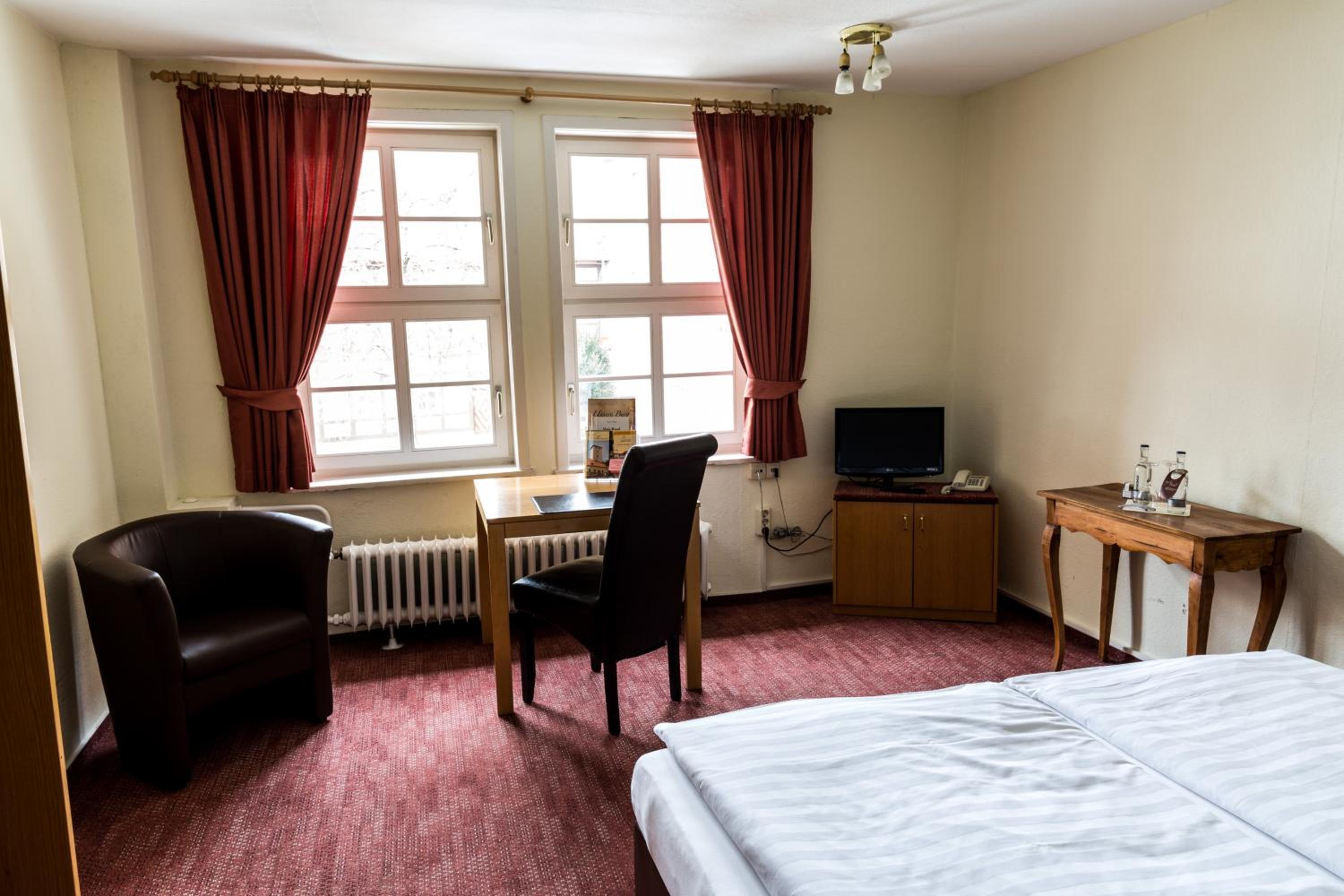 Budget Single Room photo 2
