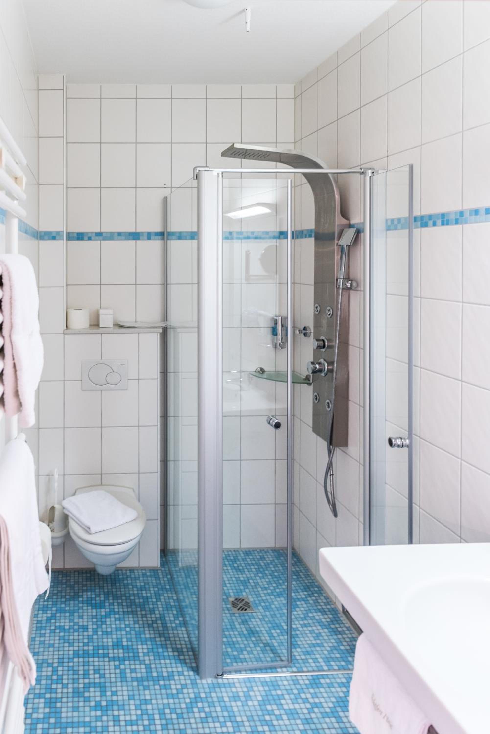Budget Single Room photo 3