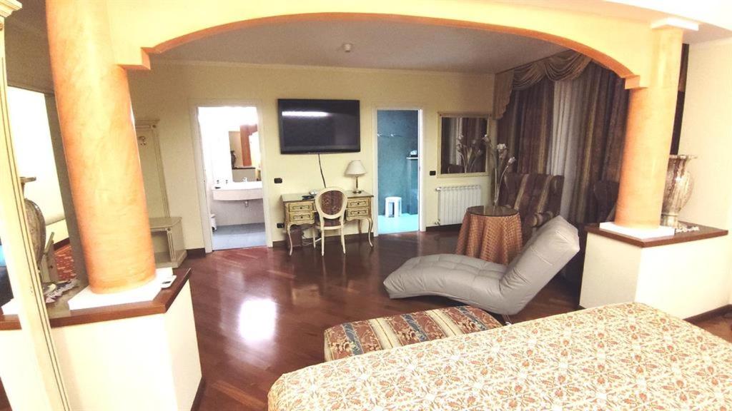 King Suite