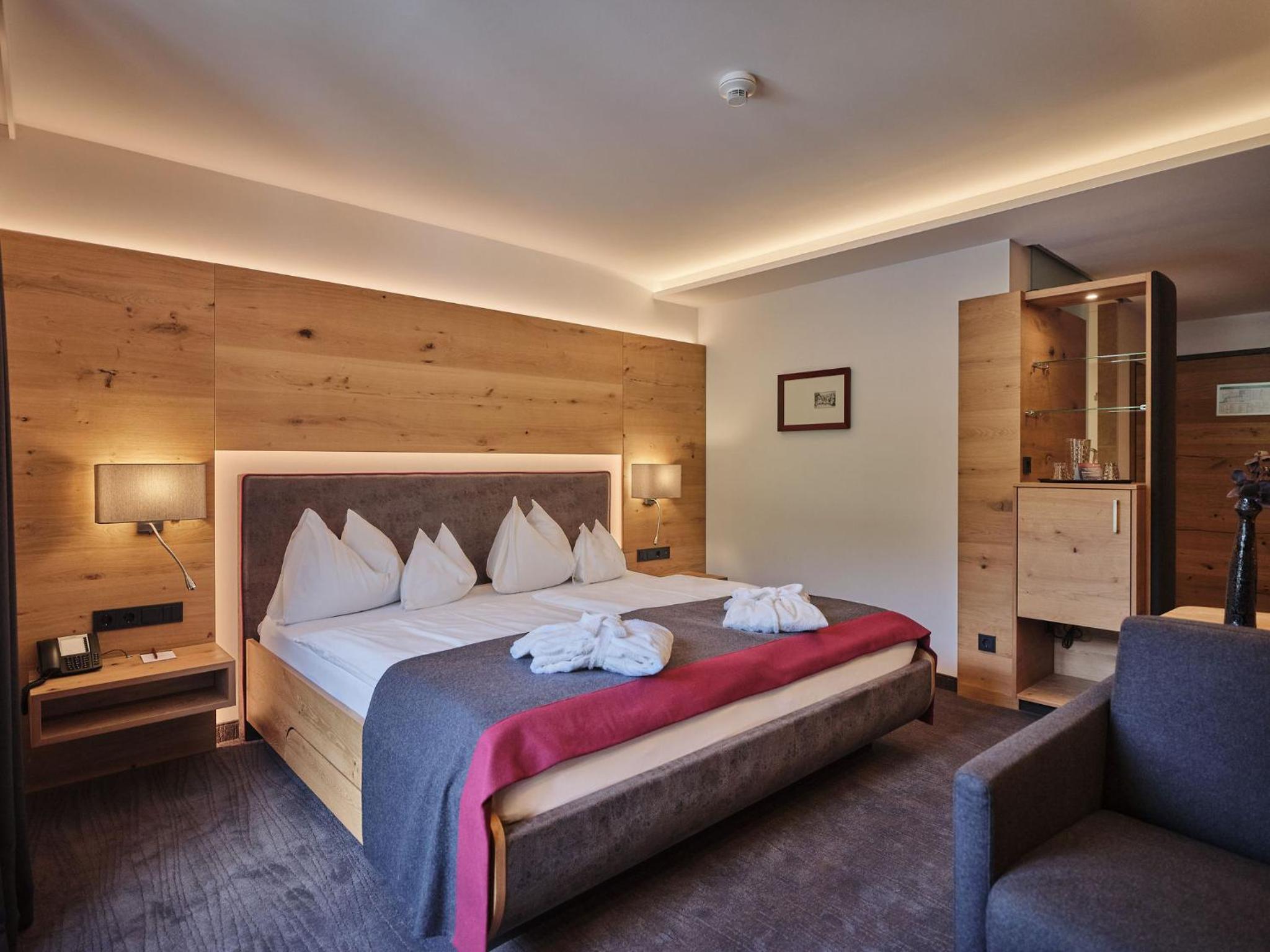 Deluxe Double Room with Balcony