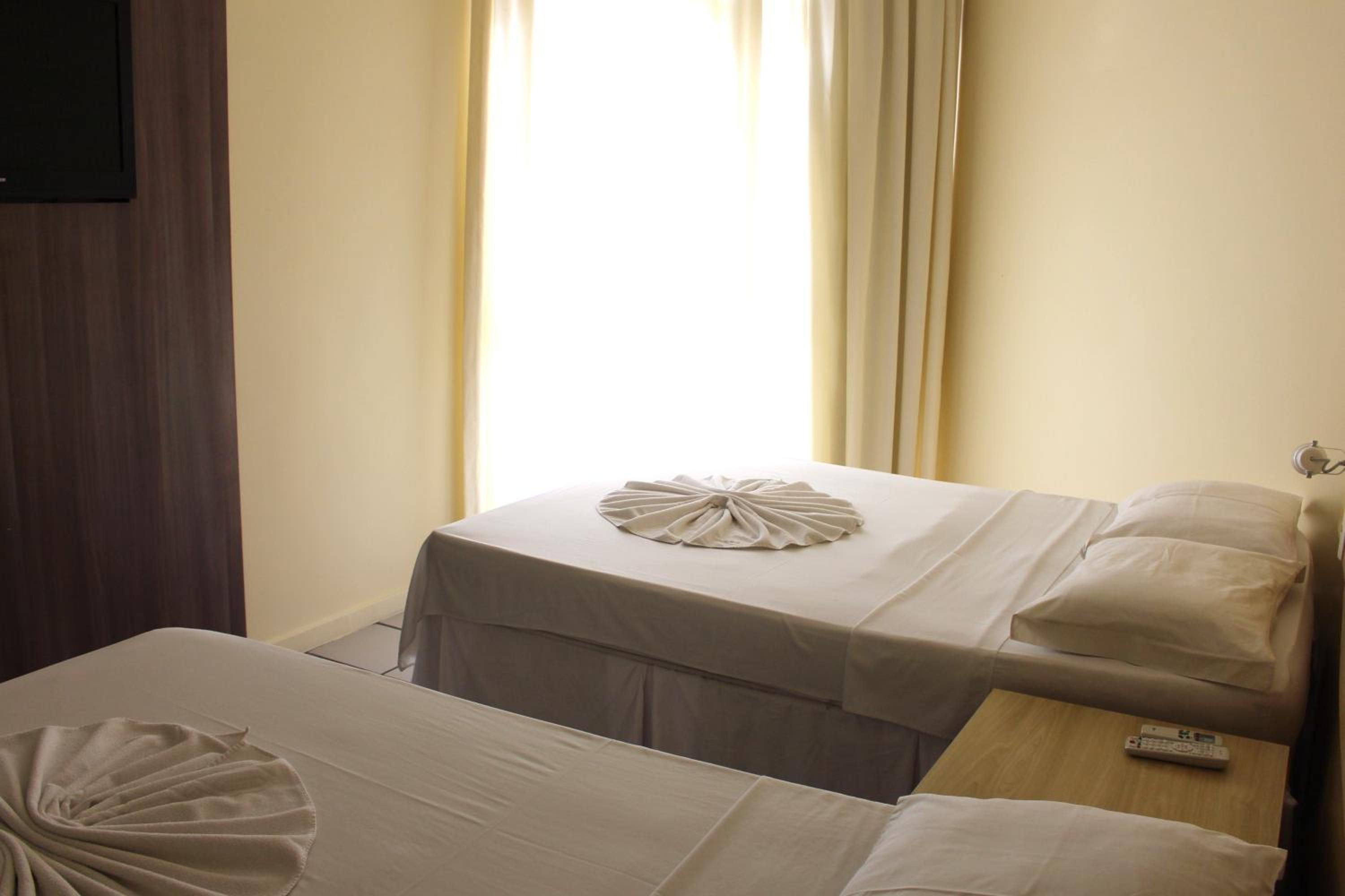 Standard Twin Room photo 3