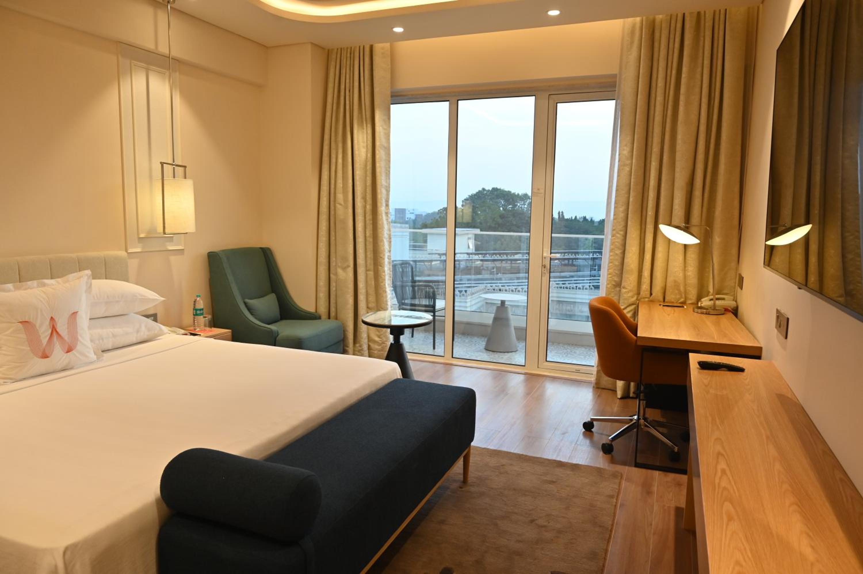 Executive Suite