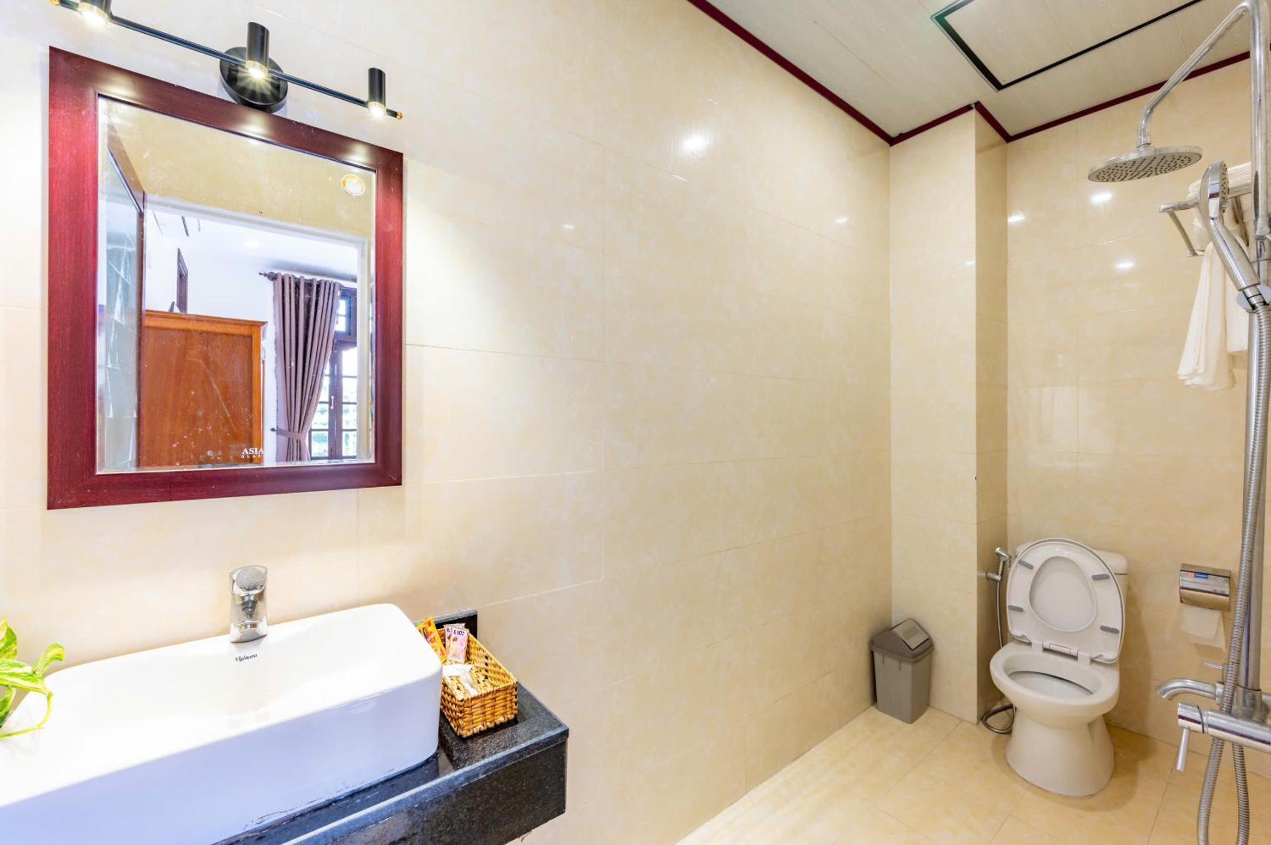 Deluxe Double Room - Photo 8