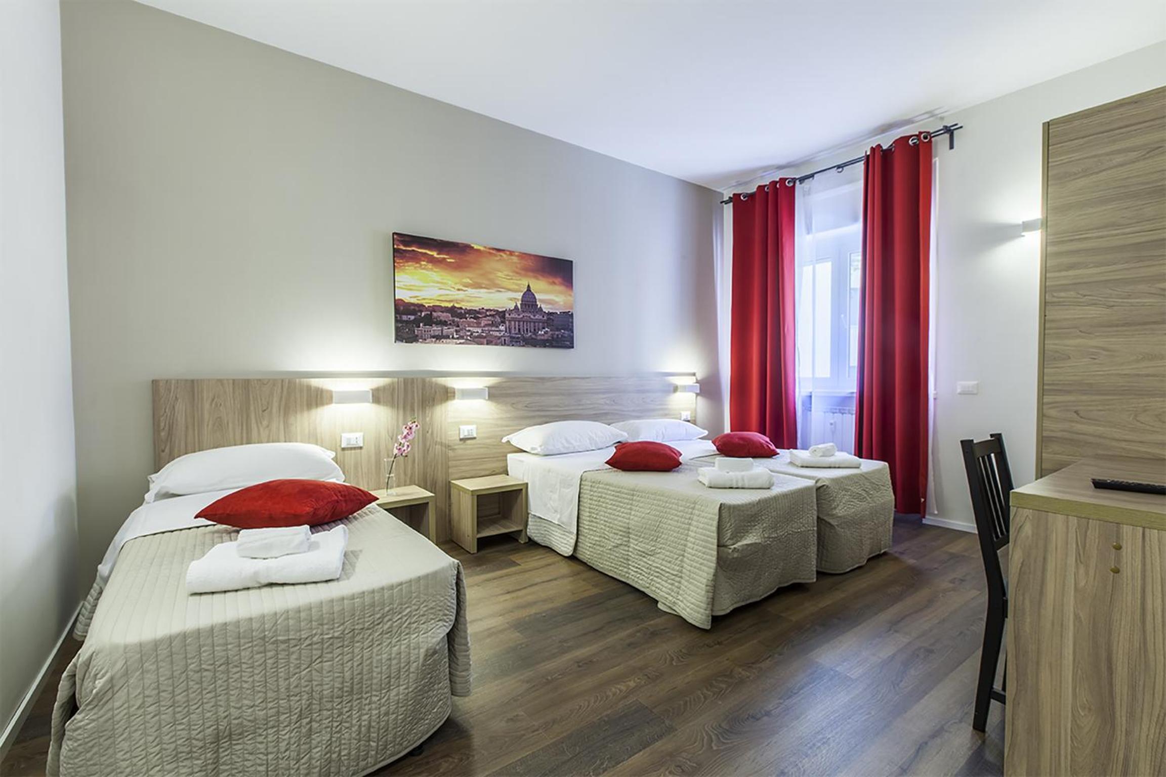 Triple Room