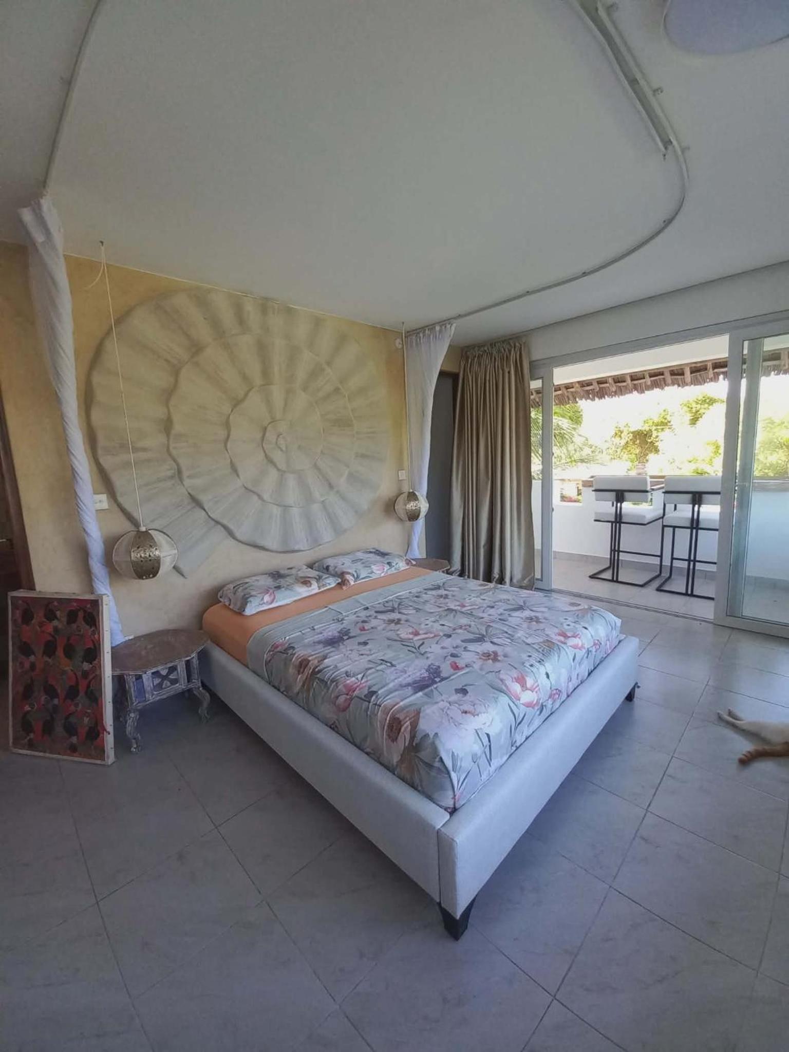 Deluxe Double Room with Balcony photo 1