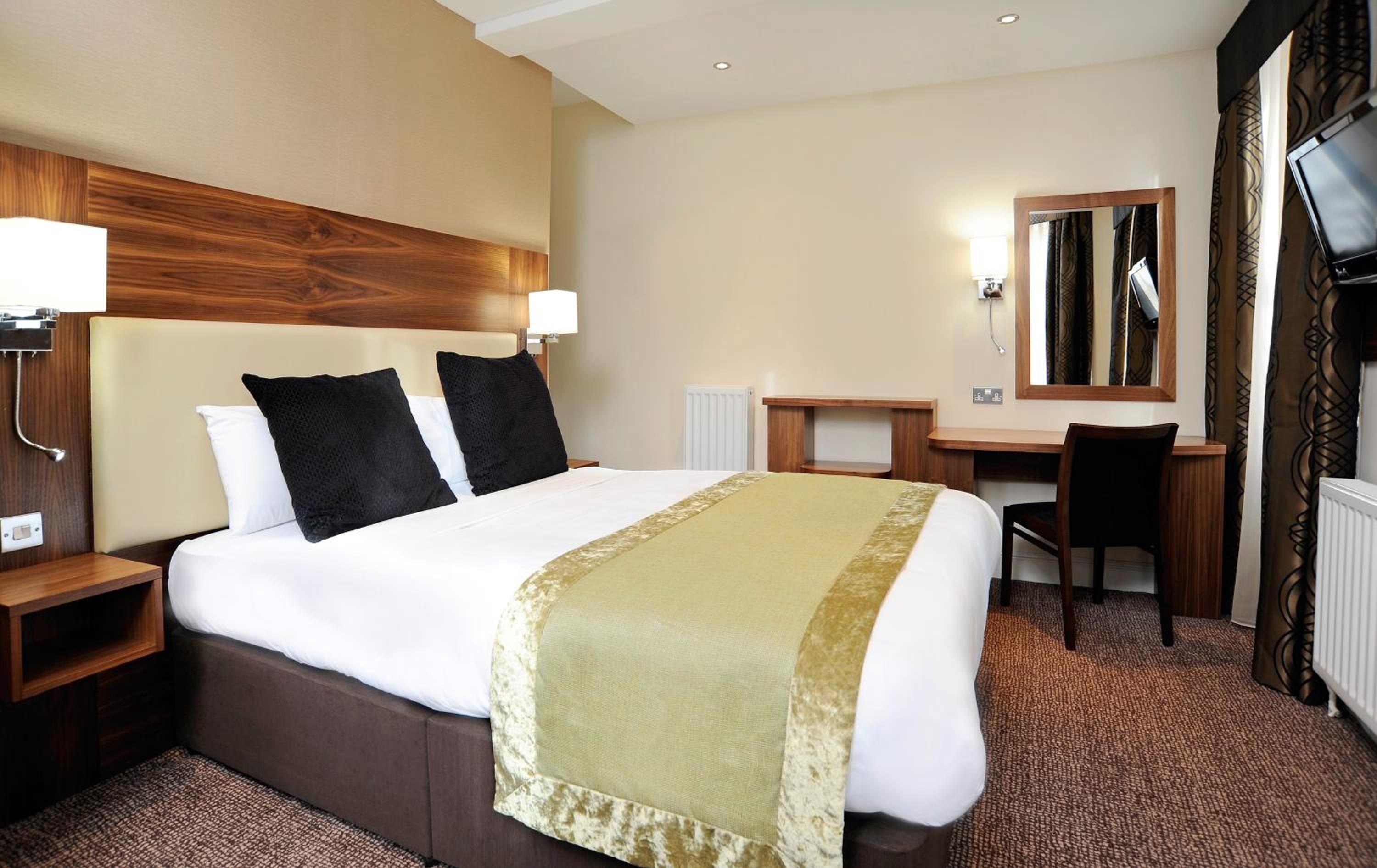 Standard Double Room photo 2