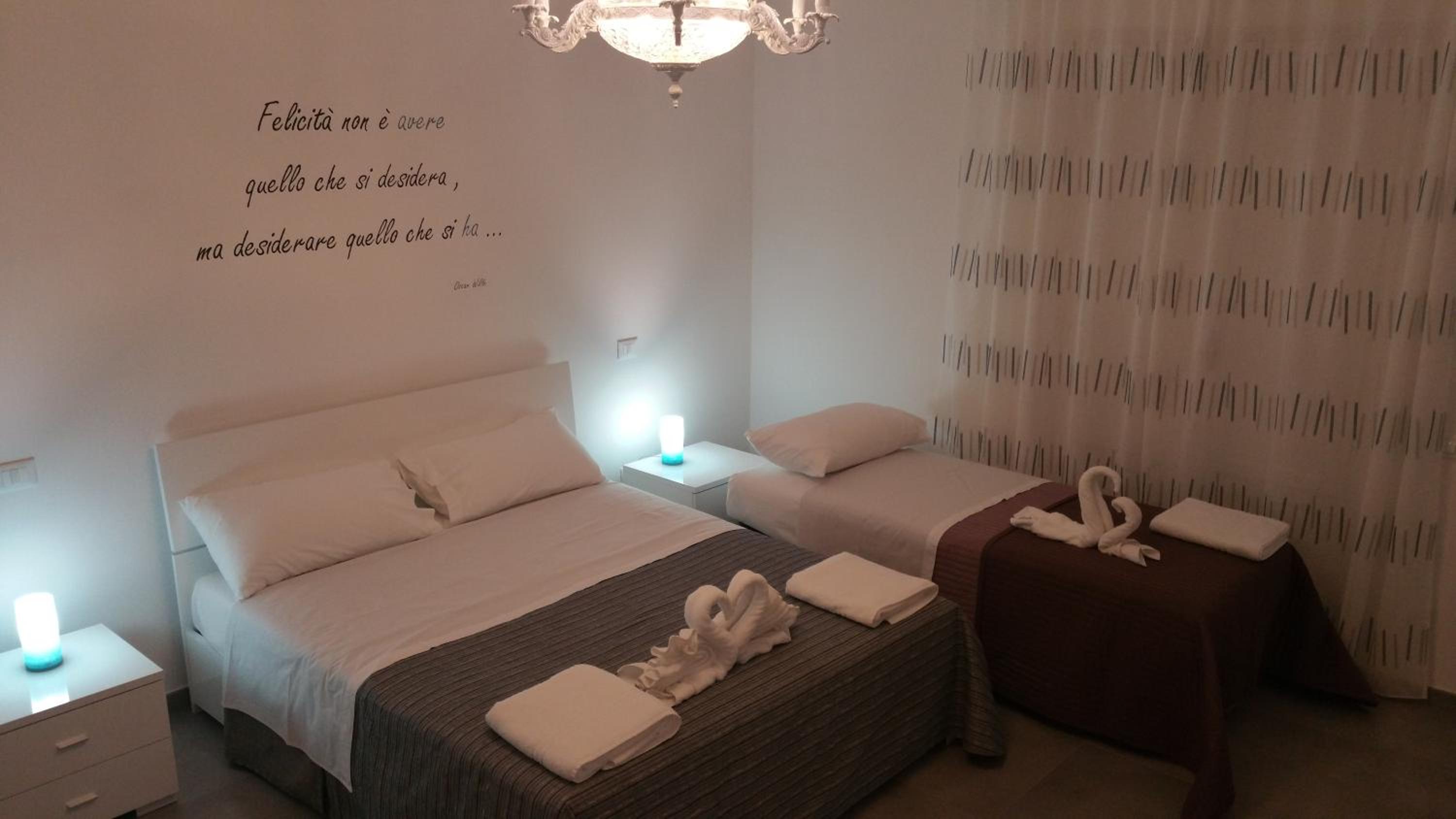 Double Room with Private Bathroom photo 3