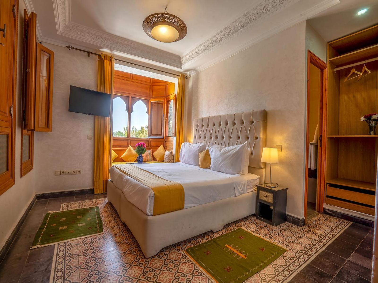 Standard Double Suite