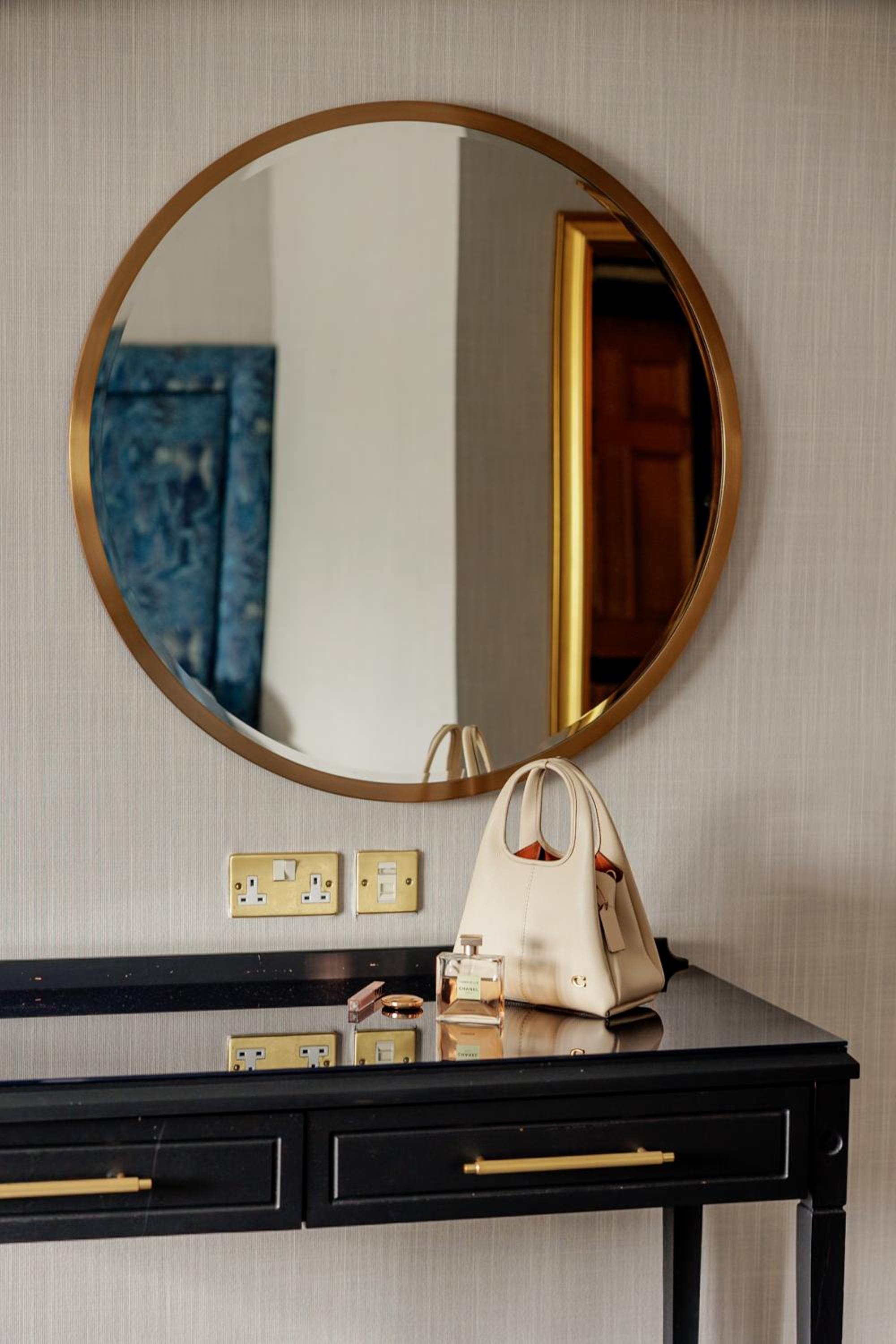 Classic Double or Twin Room - Photo 3