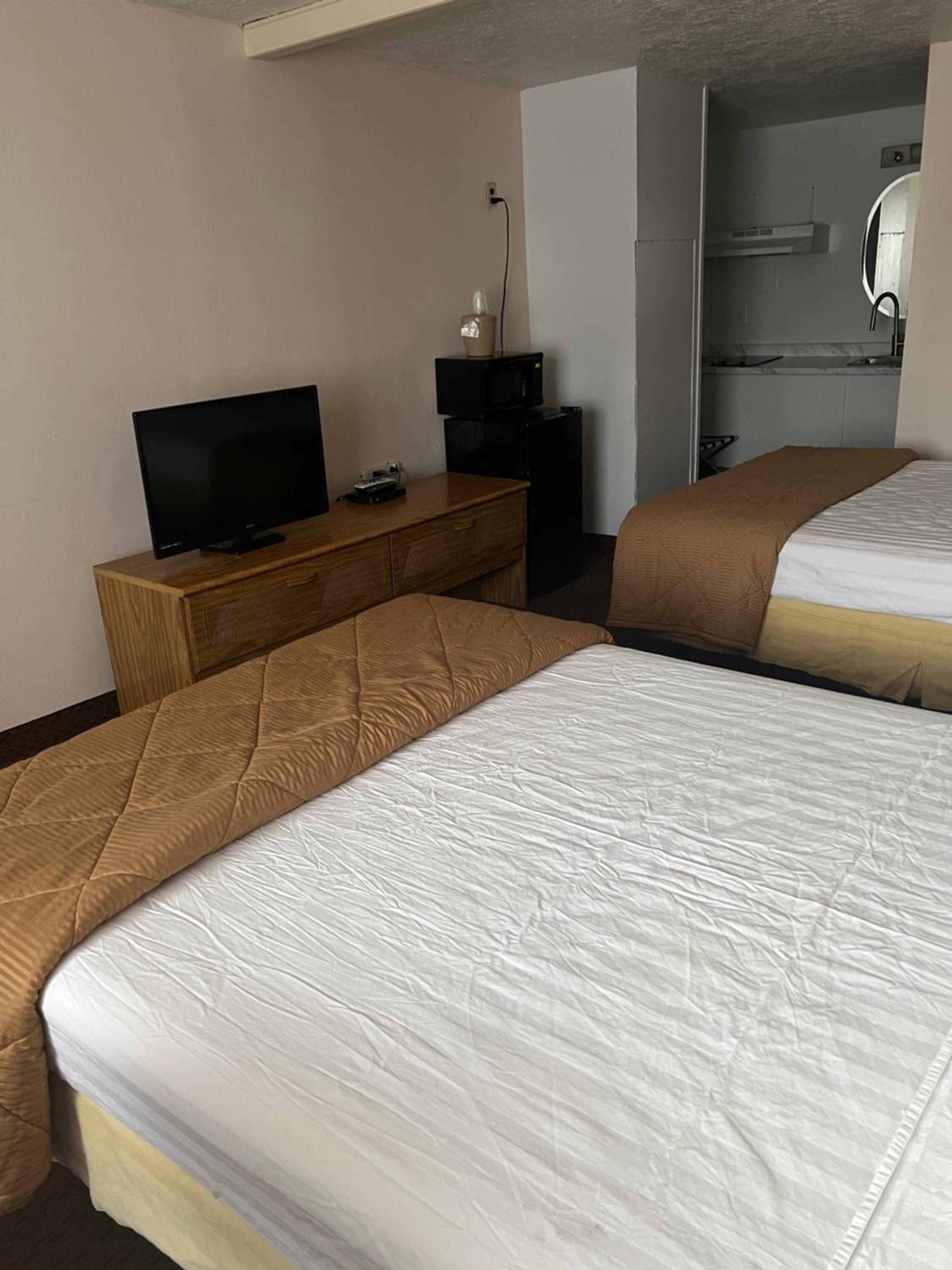 Standard Double Room photo 3
