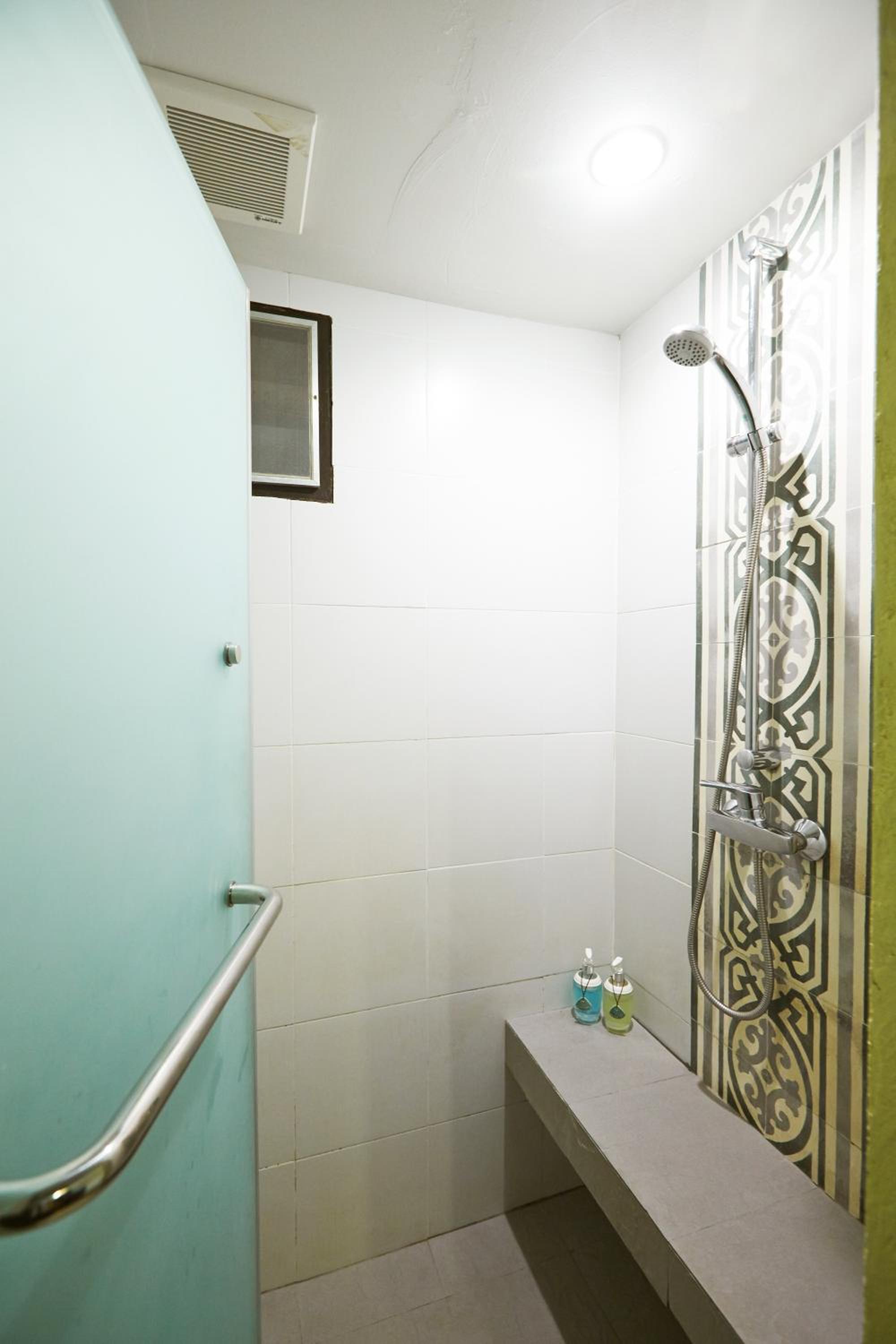 Superior Twin Room - Photo 4