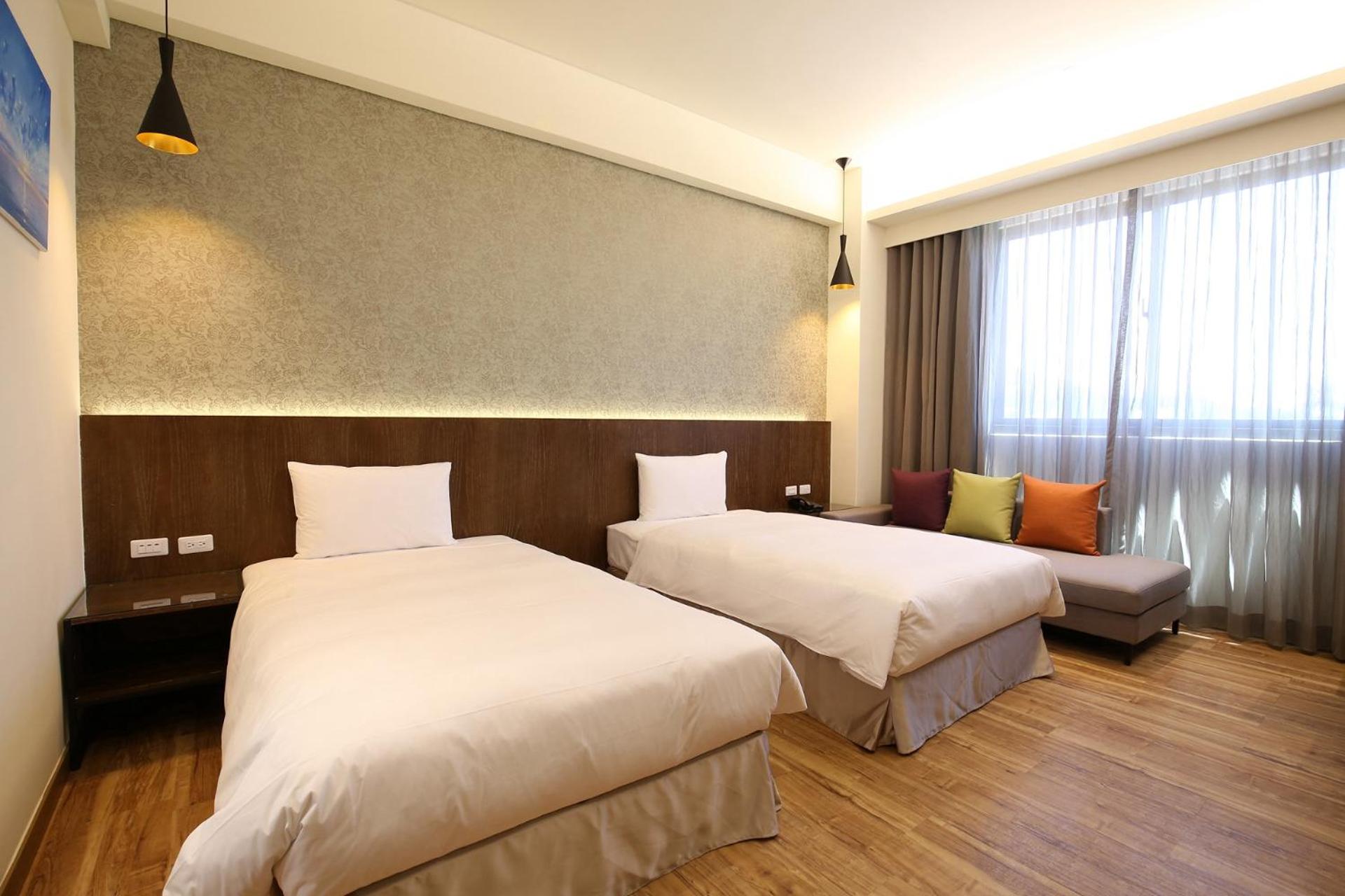 Superior Double or Twin Room photo 3