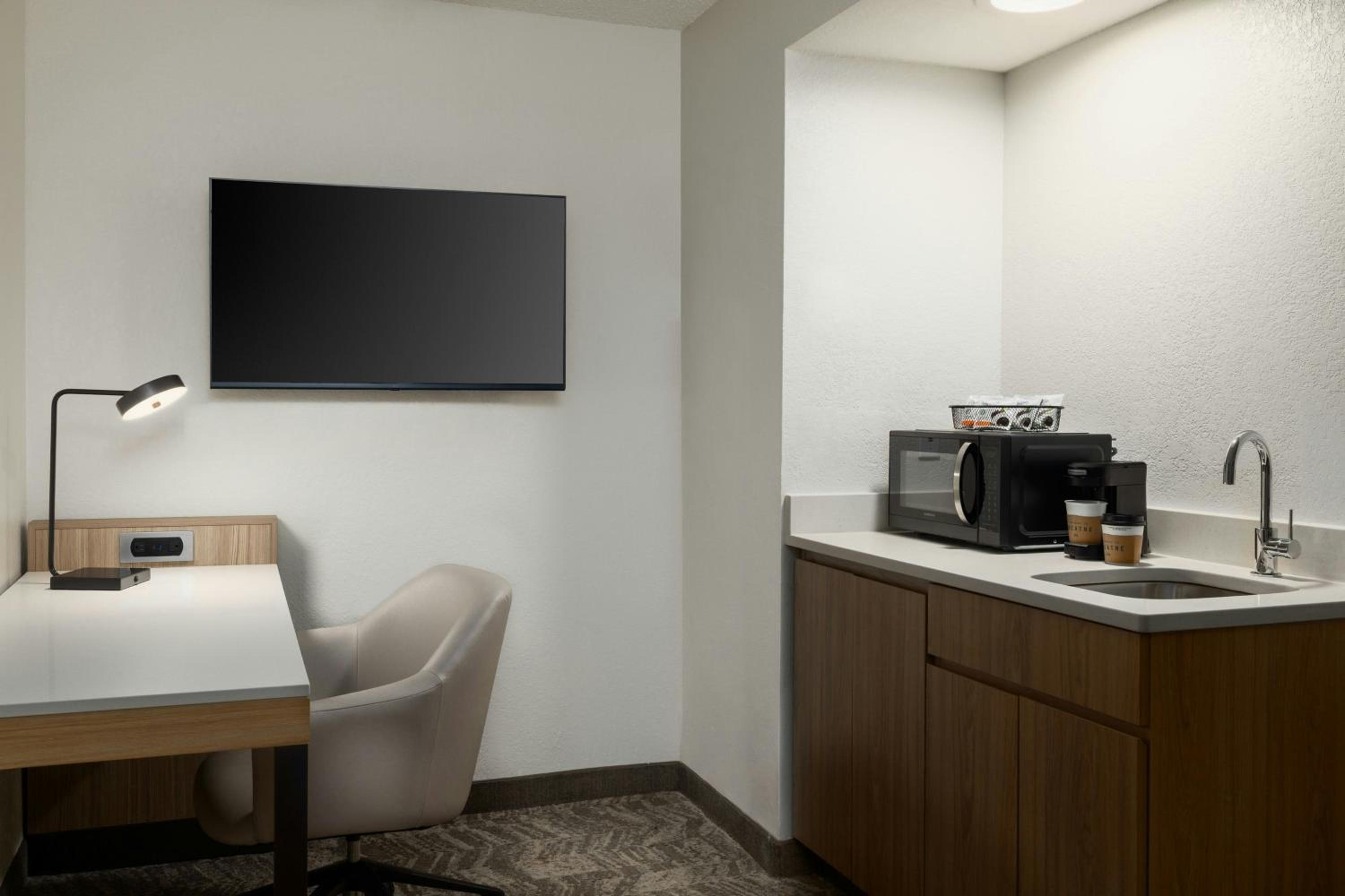 King Suite with Sofa Bed - Photo 2