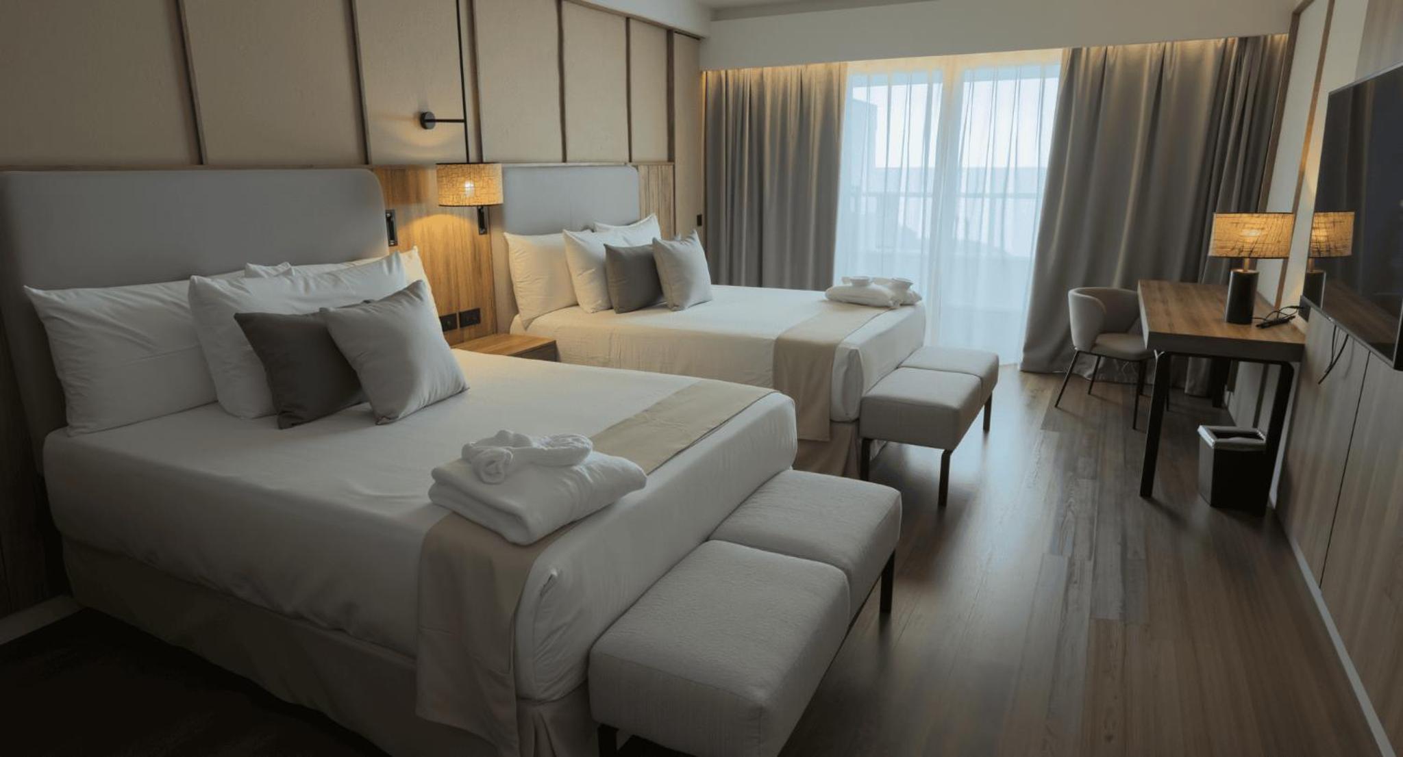 Junior Suite with Ocean View