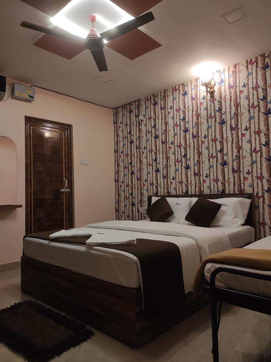 Triple Room with Bathroom