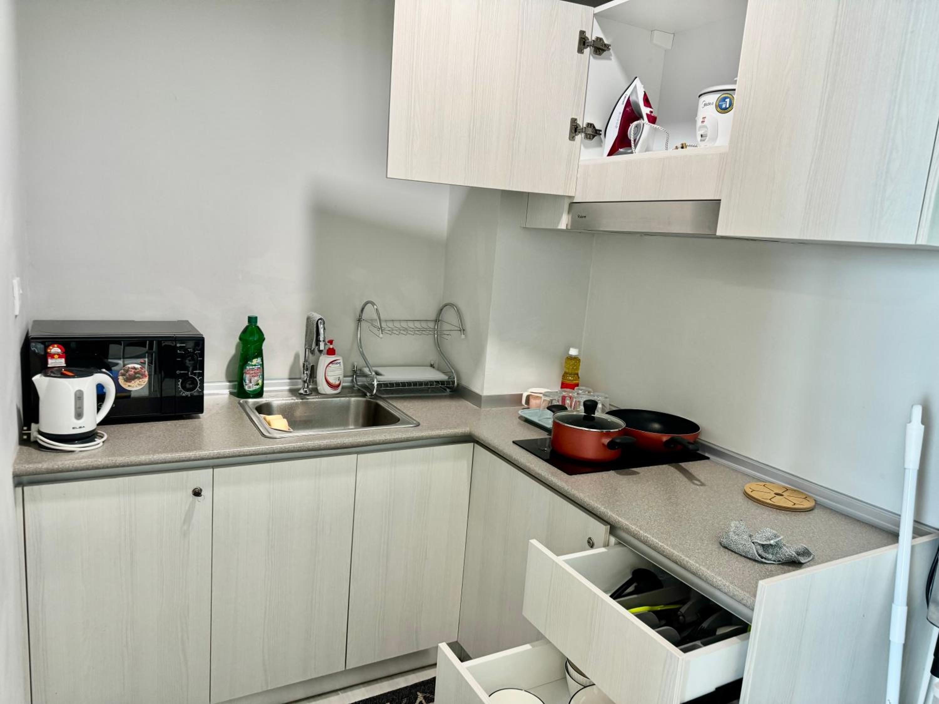 Apartment with Sea View photo 2