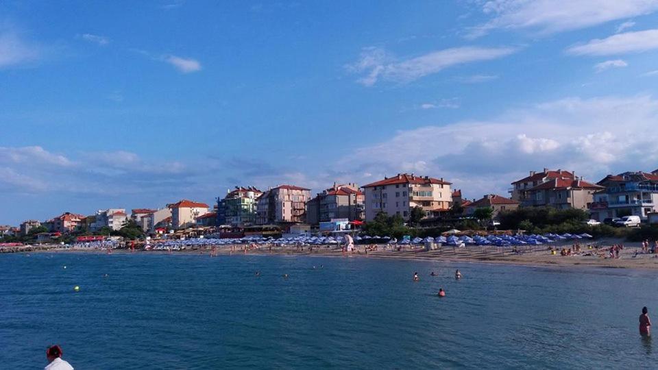Studio Apartment with Sea View photo 2