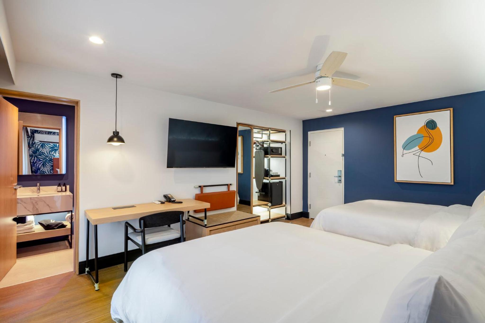 2 Queen Standard Room City View - Photo 1