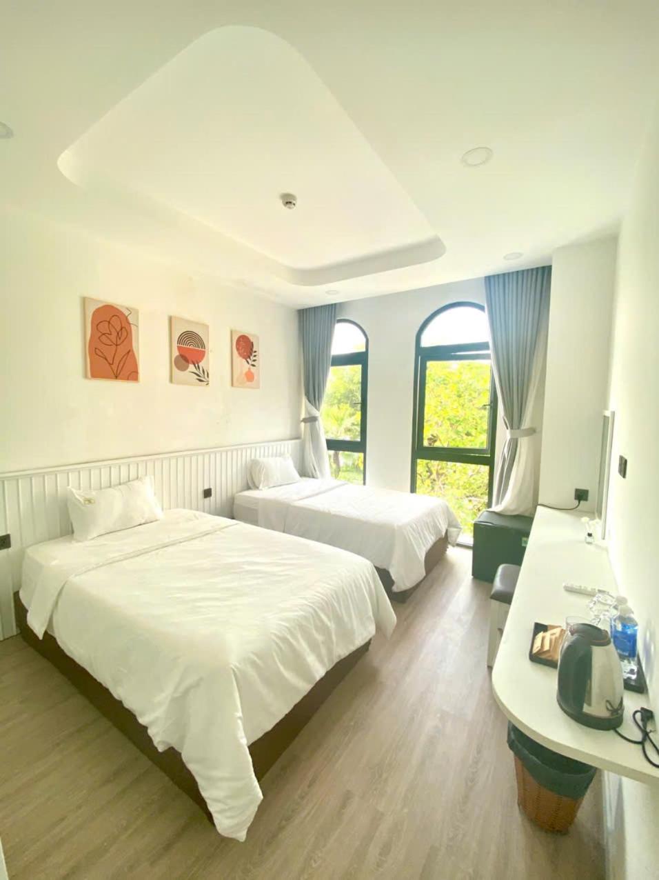 Standard Twin Room photo 2