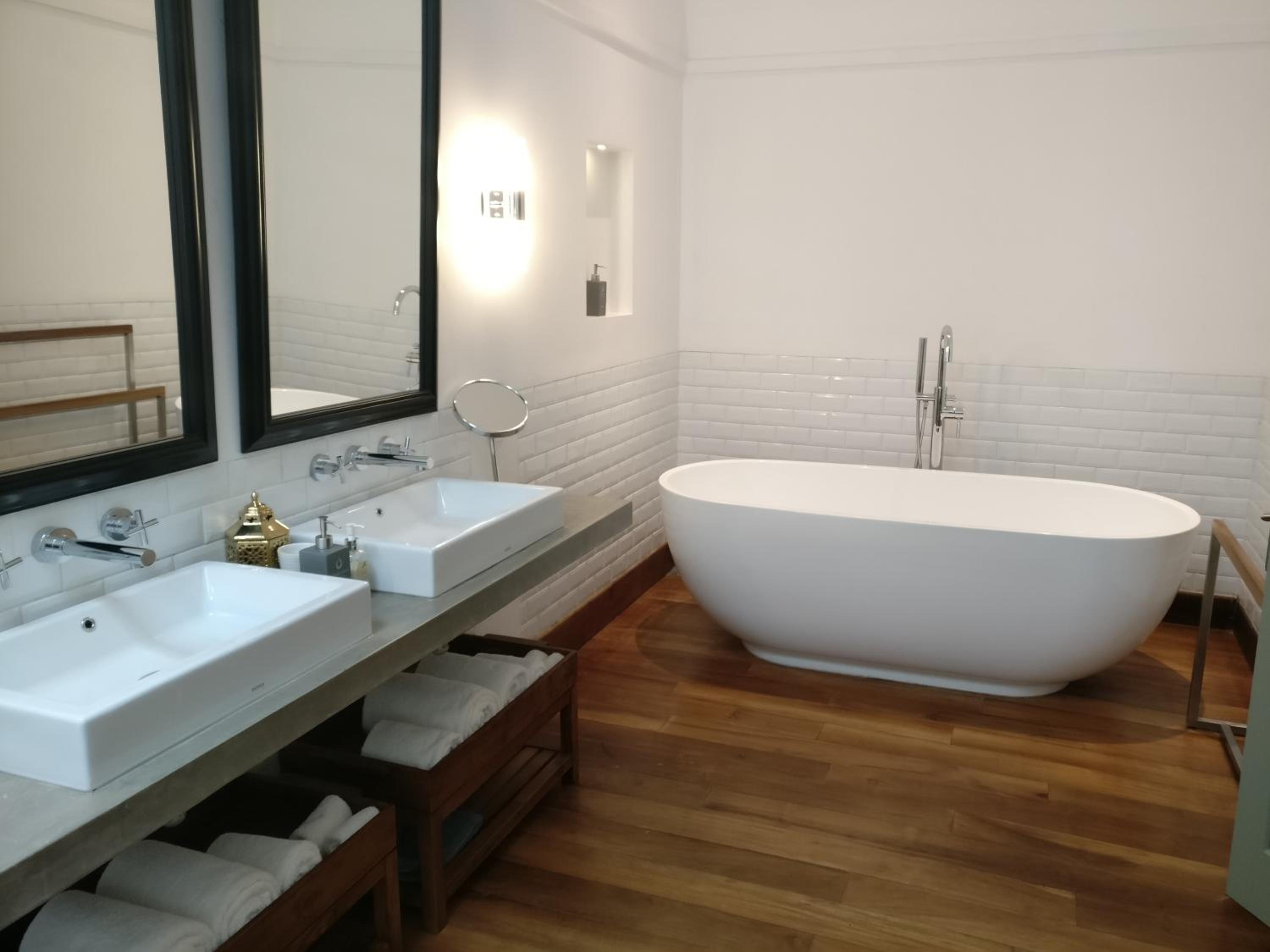 Upper Suite photo 3