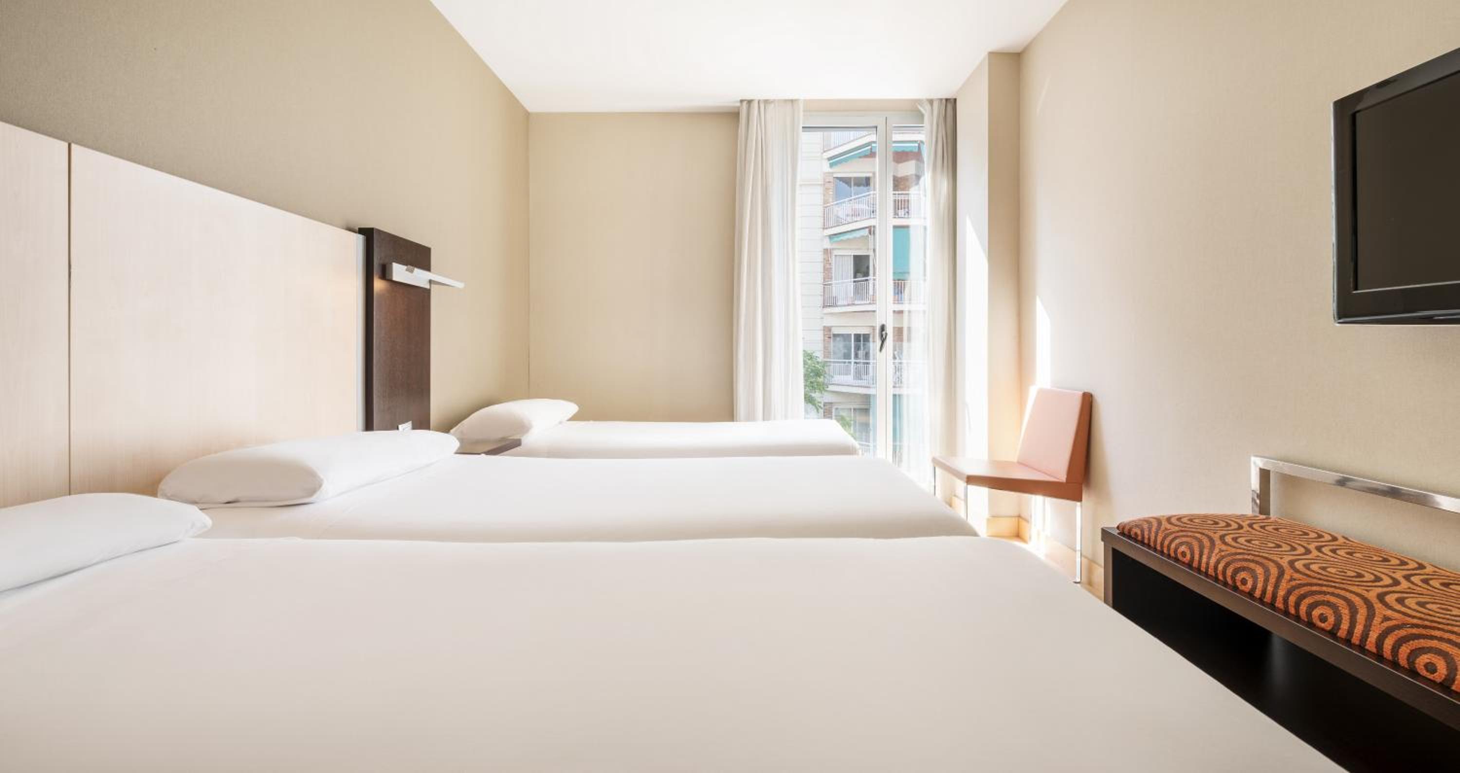 Habitación Doble con Cama Extra (3 Adultos)