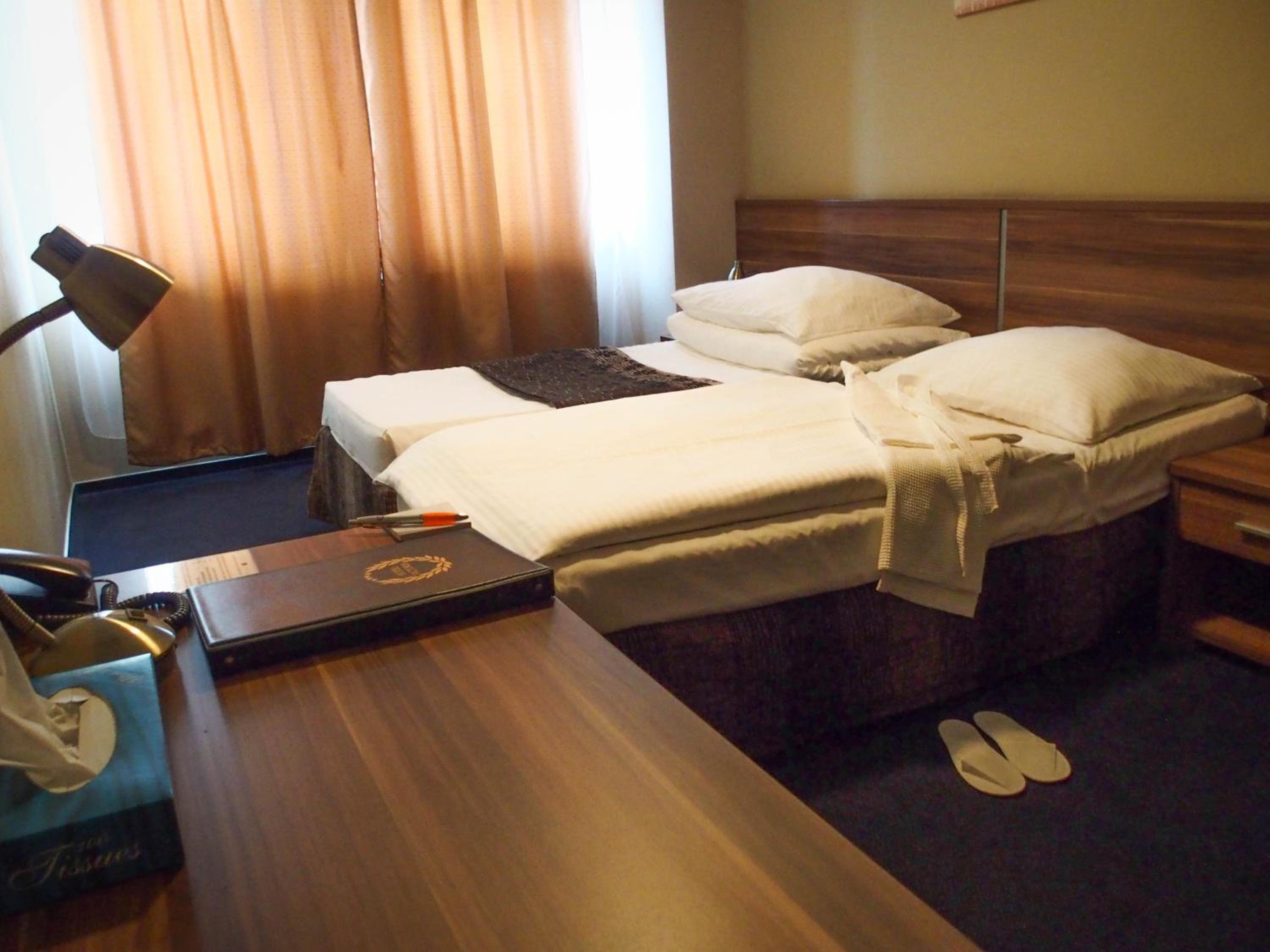 Single Room photo 2