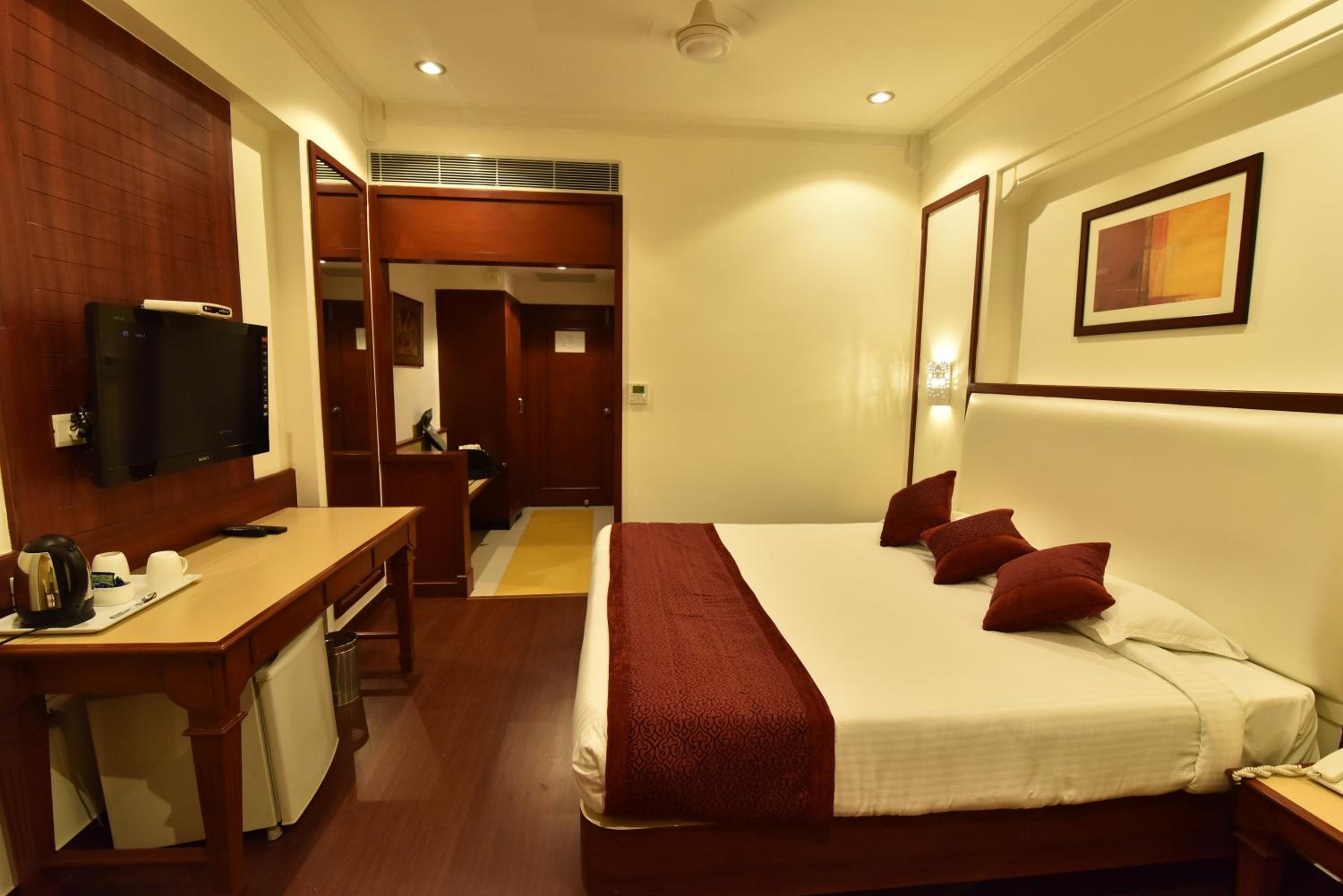 Deluxe Double Room photo 3