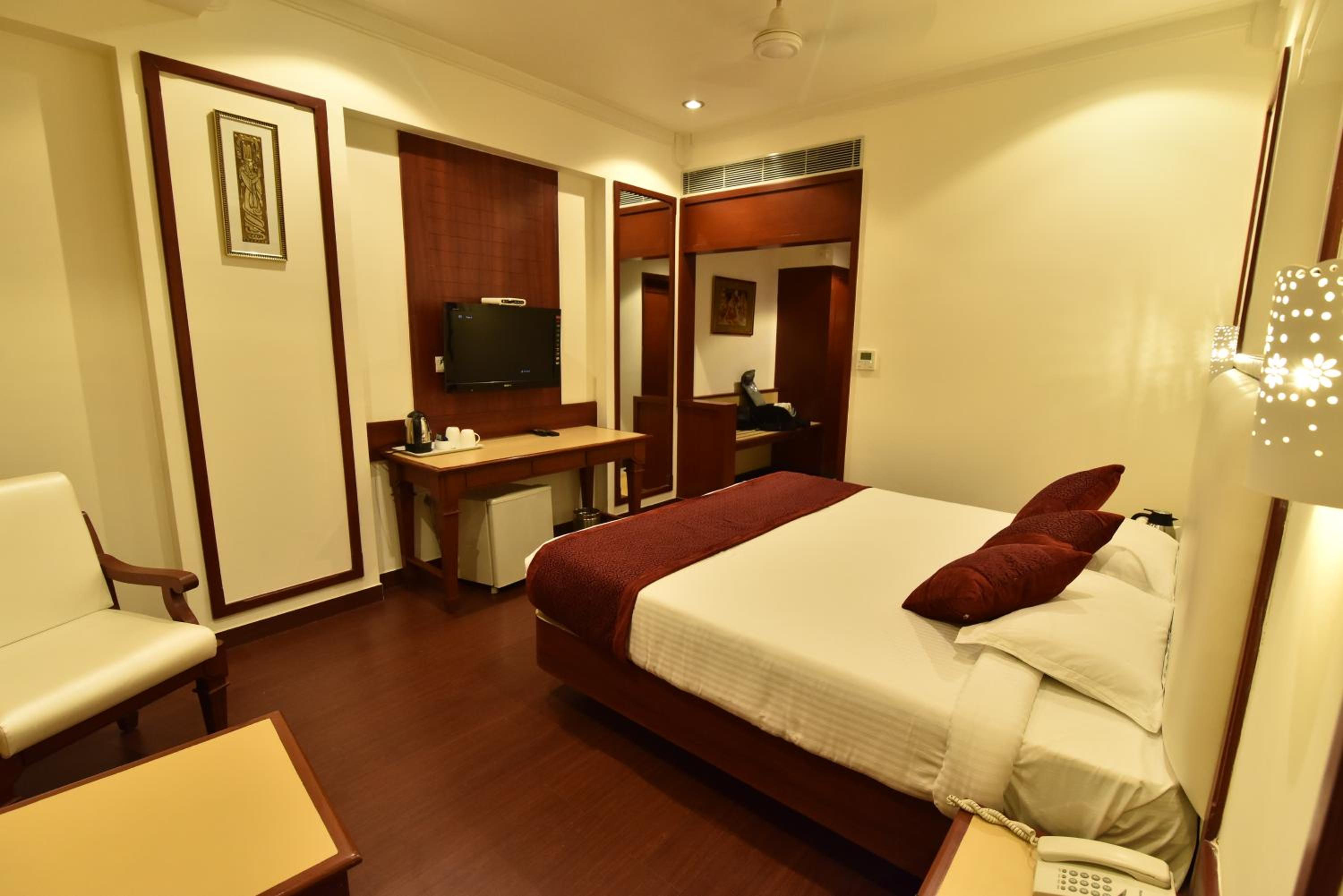 Deluxe Double Room photo 2