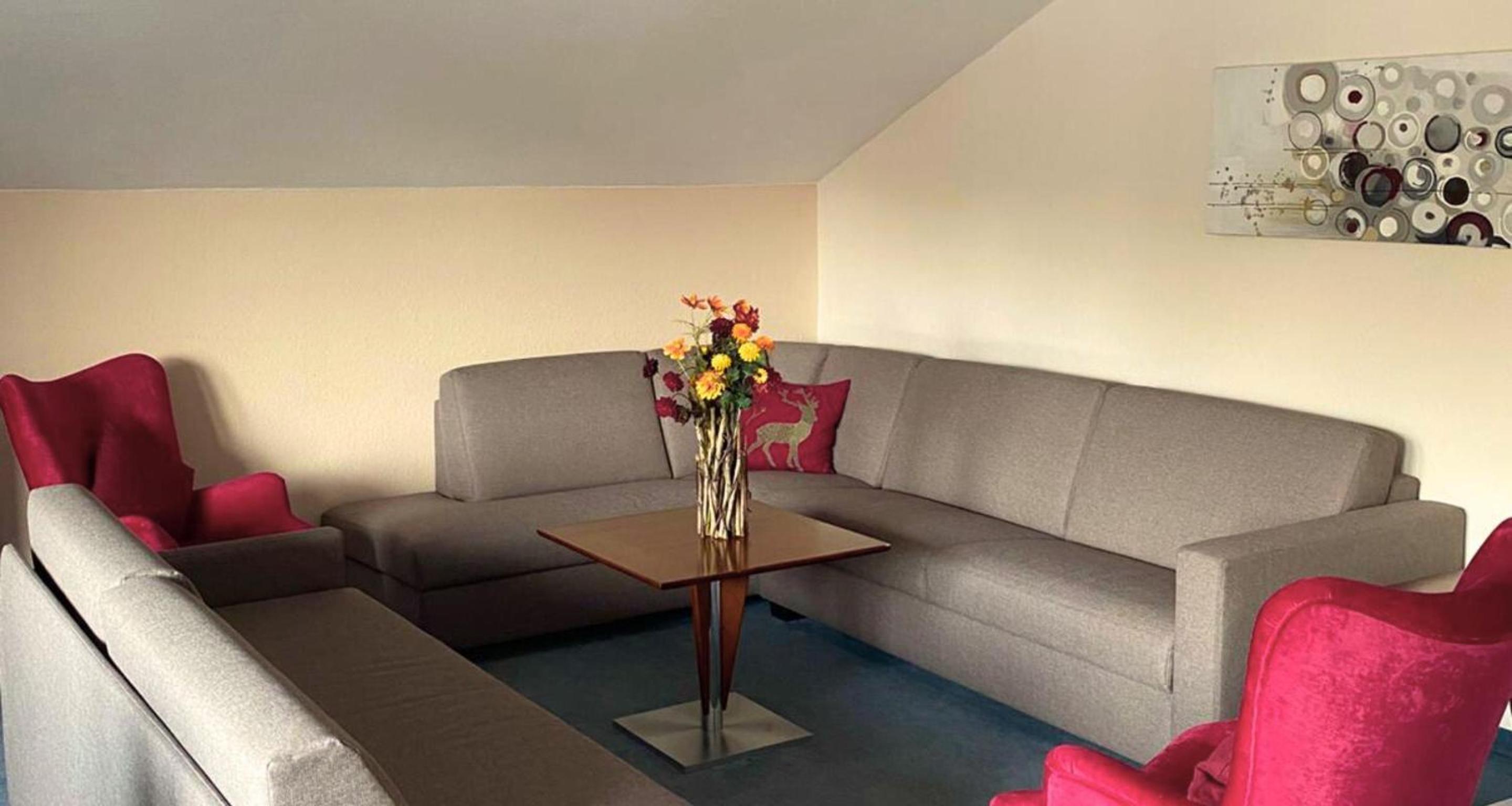 Two-Bedroom Suite with Two Double Beds and One Single Bed - Two Balconies - Photo 1