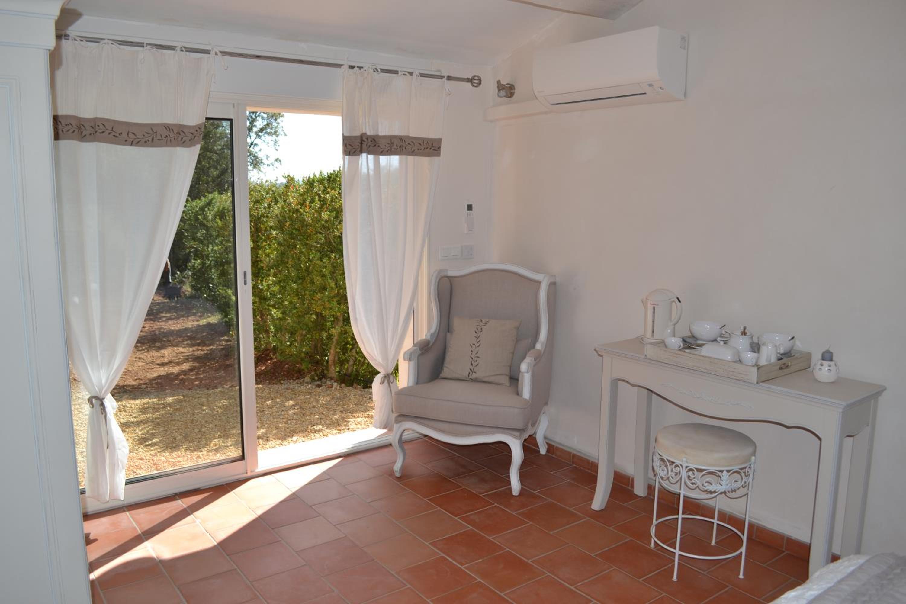 Holiday Home - Photo 6