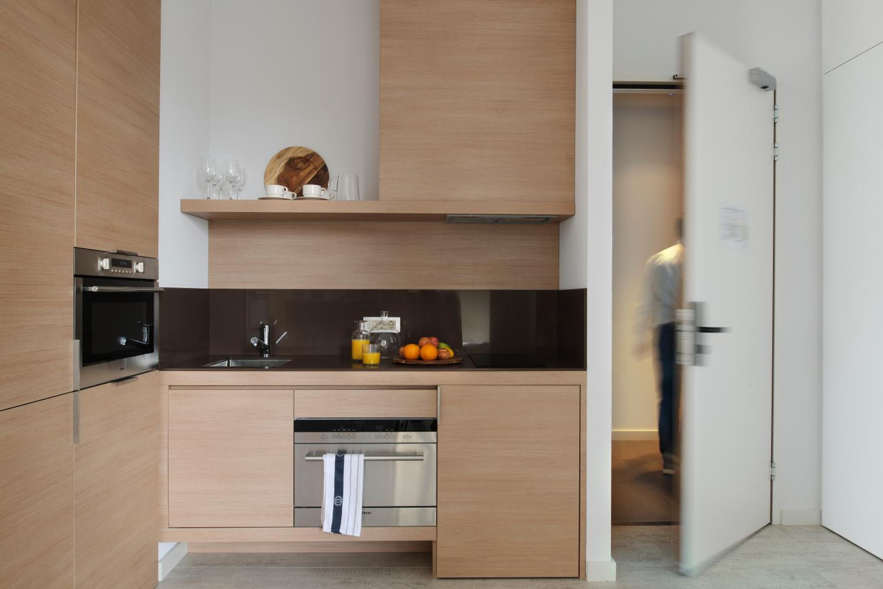 Three-Bedroom Apartment with River View photo 3