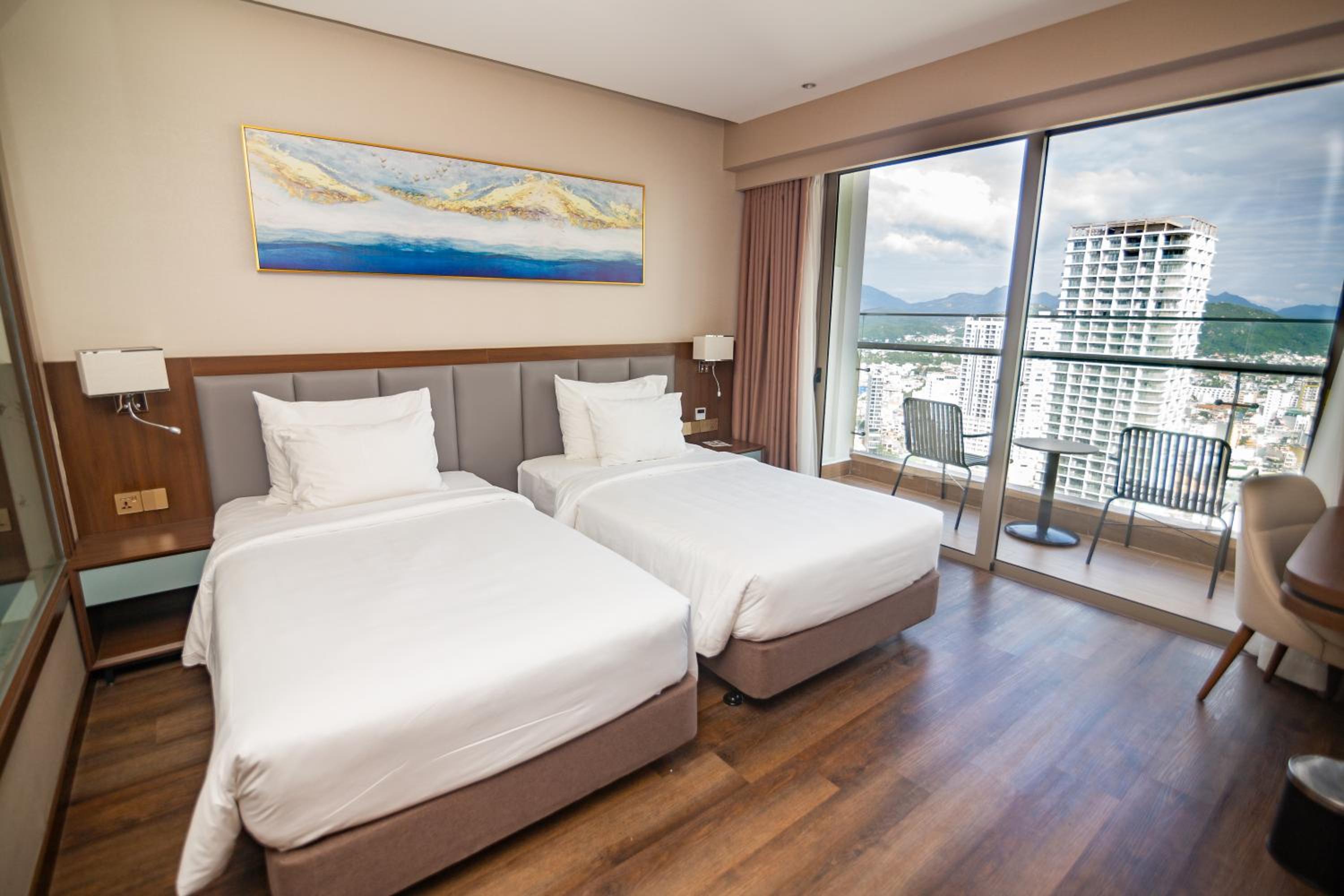 Deluxe Twin Room - Photo 4