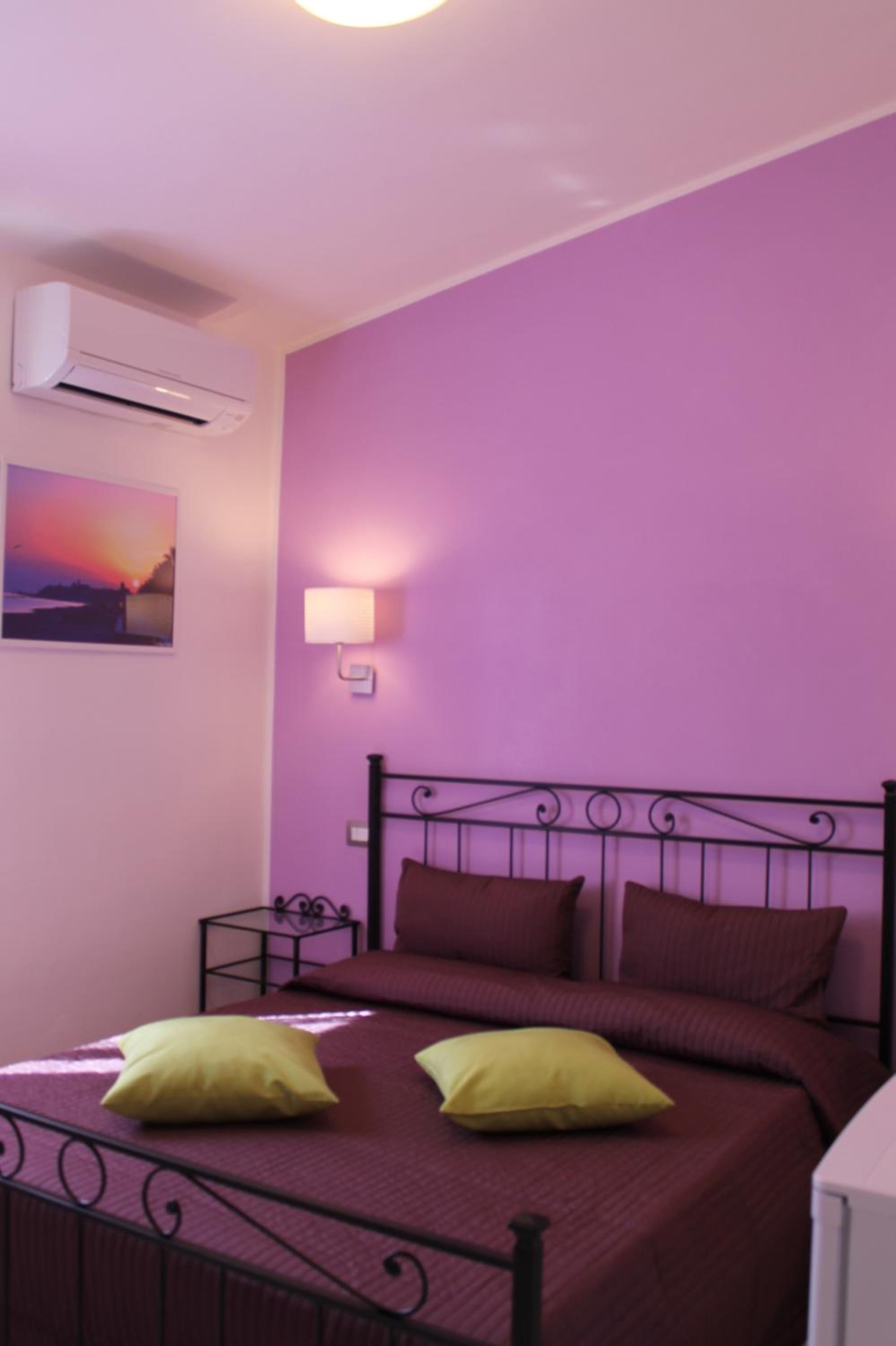 Double Room with Garden View - Photo 5