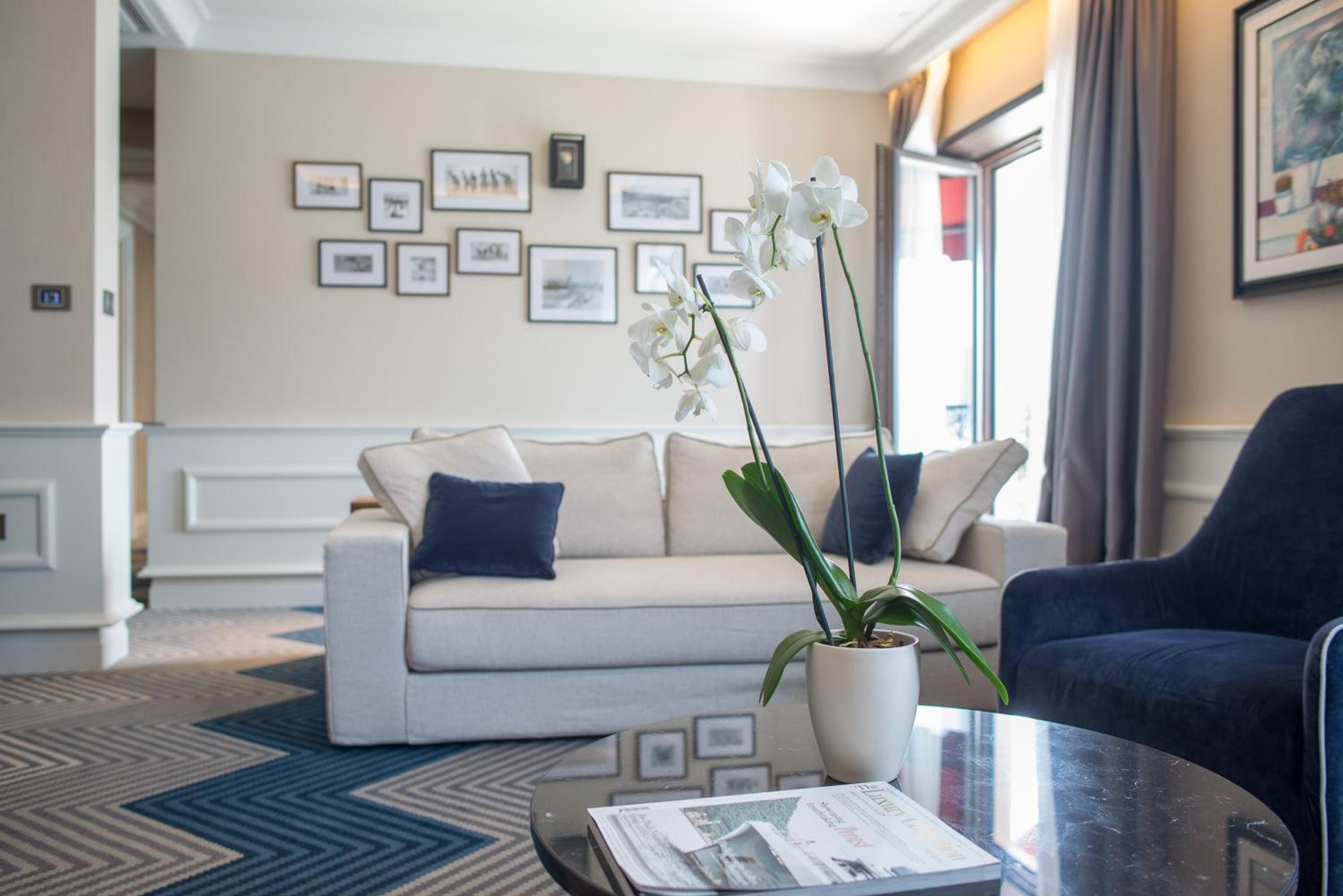 Deluxe Two-Bedroom Suite with Sea View