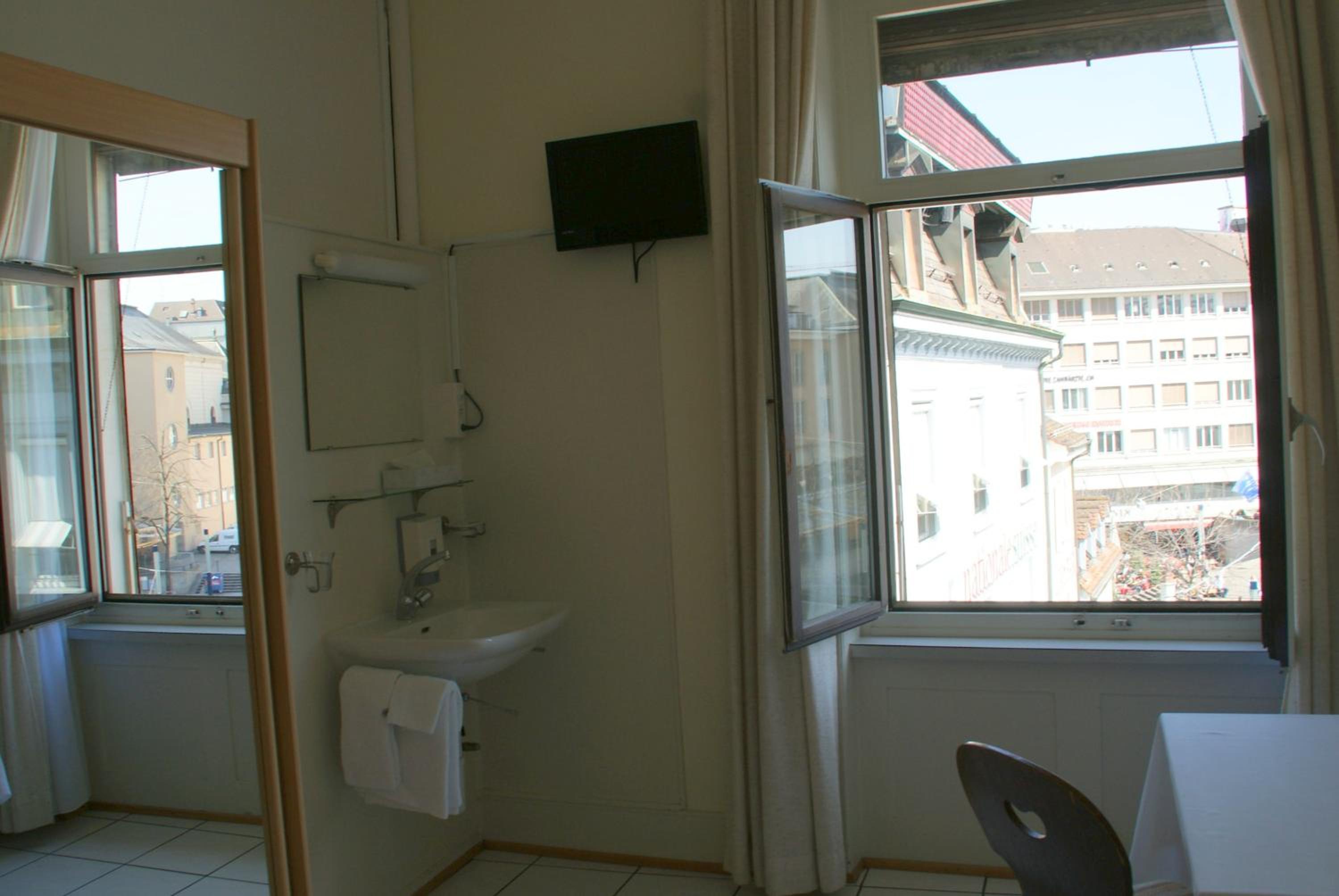 Single Room With Shared Bathroom