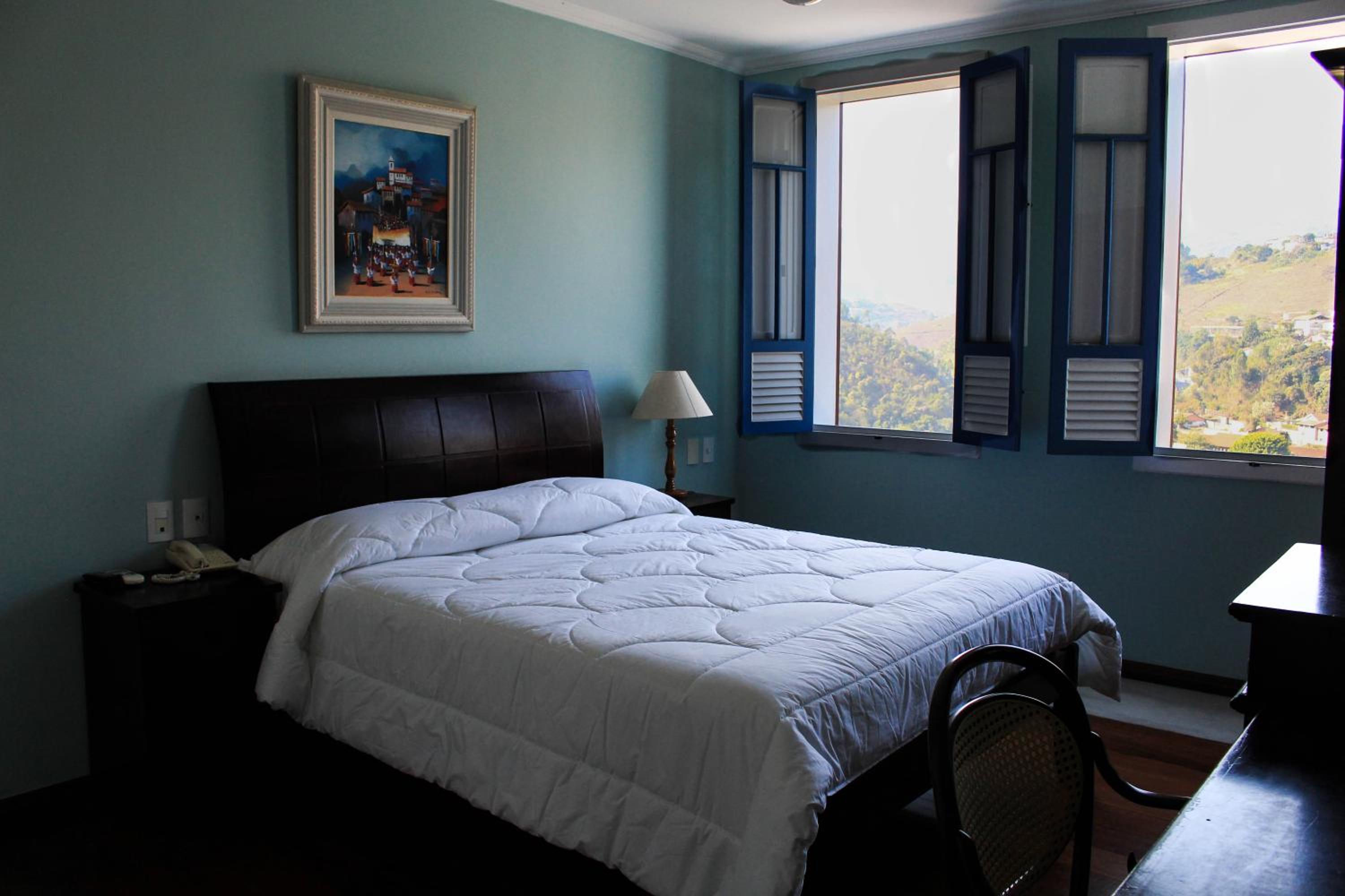 Standard Double Room - Photo 12