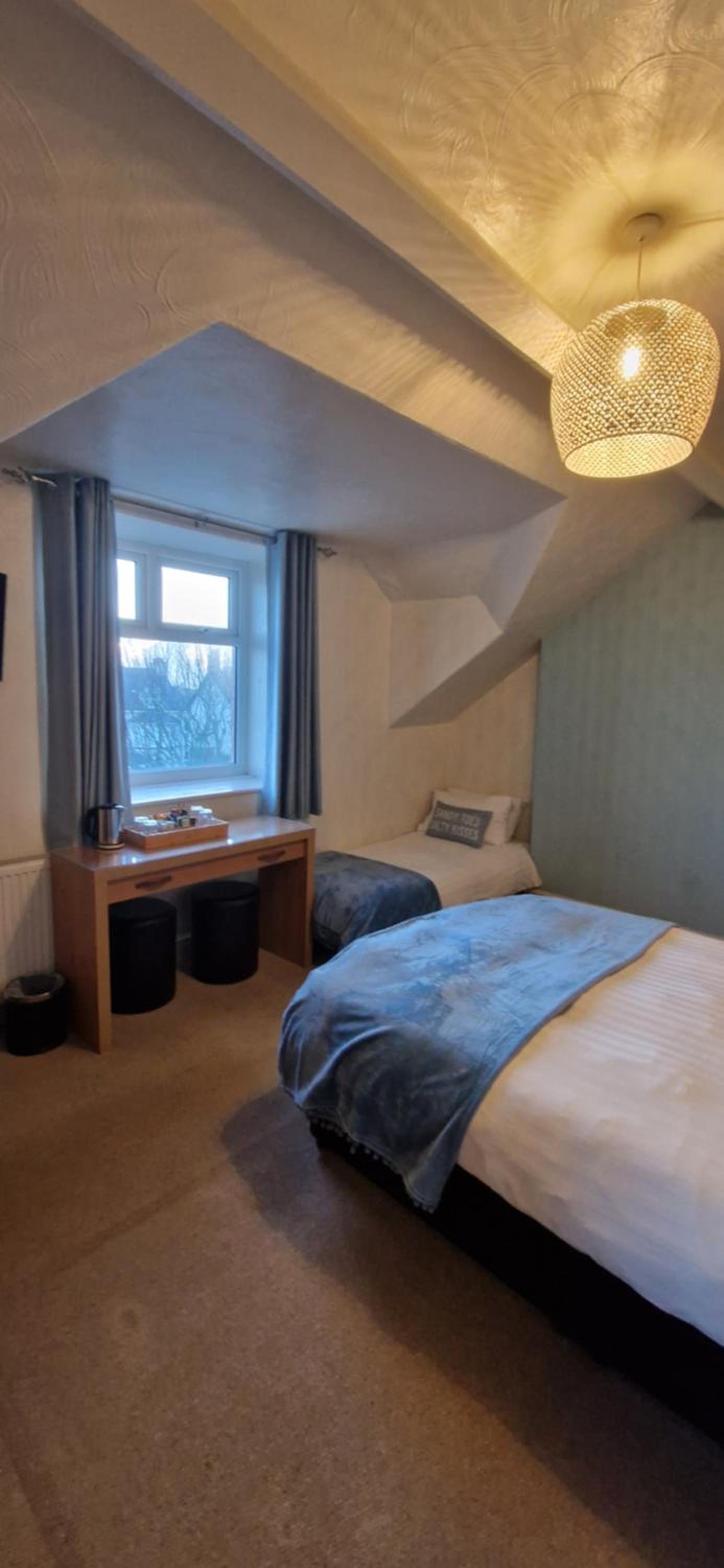 Double Room with Private Bathroom photo 2