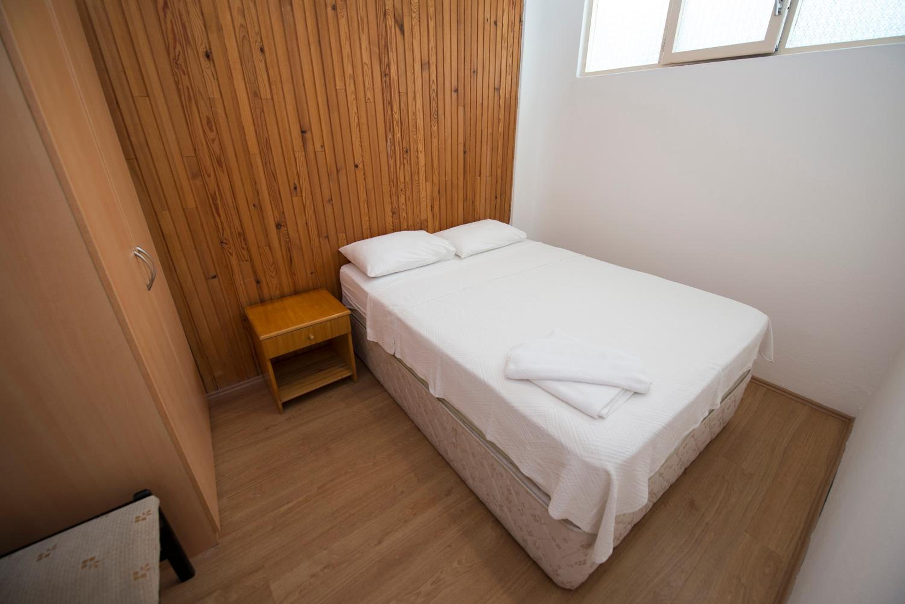 Quadruple Room With Balcony - Photo 7
