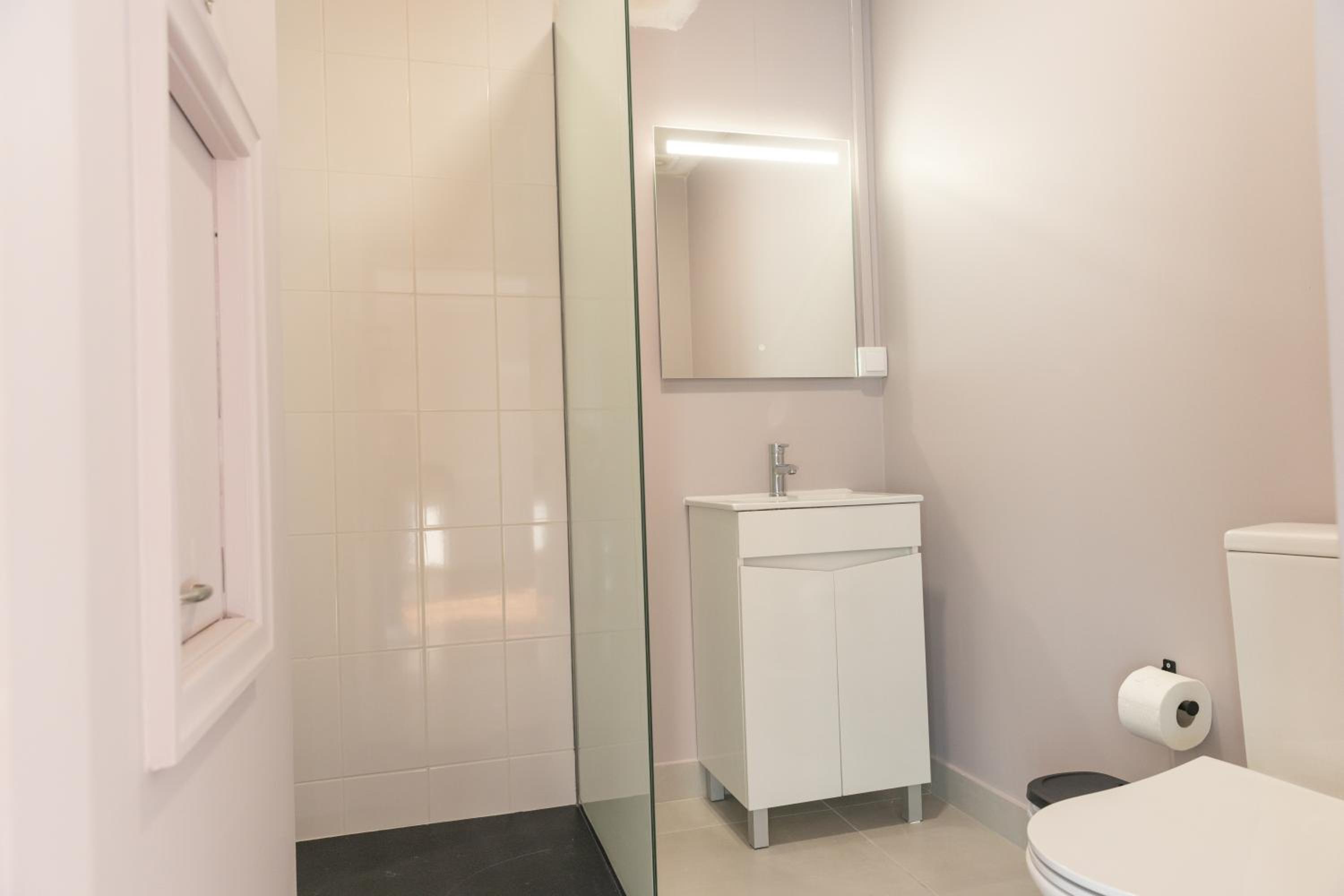 Double Room with Private Bathroom photo 2