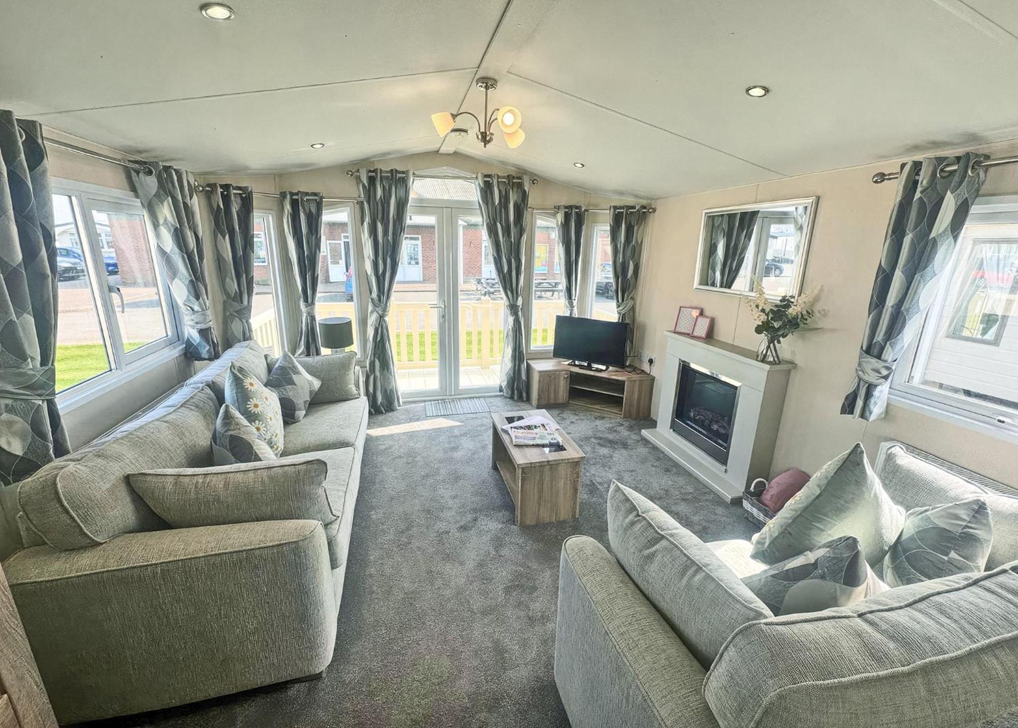 Mobile Home 5 photo 1