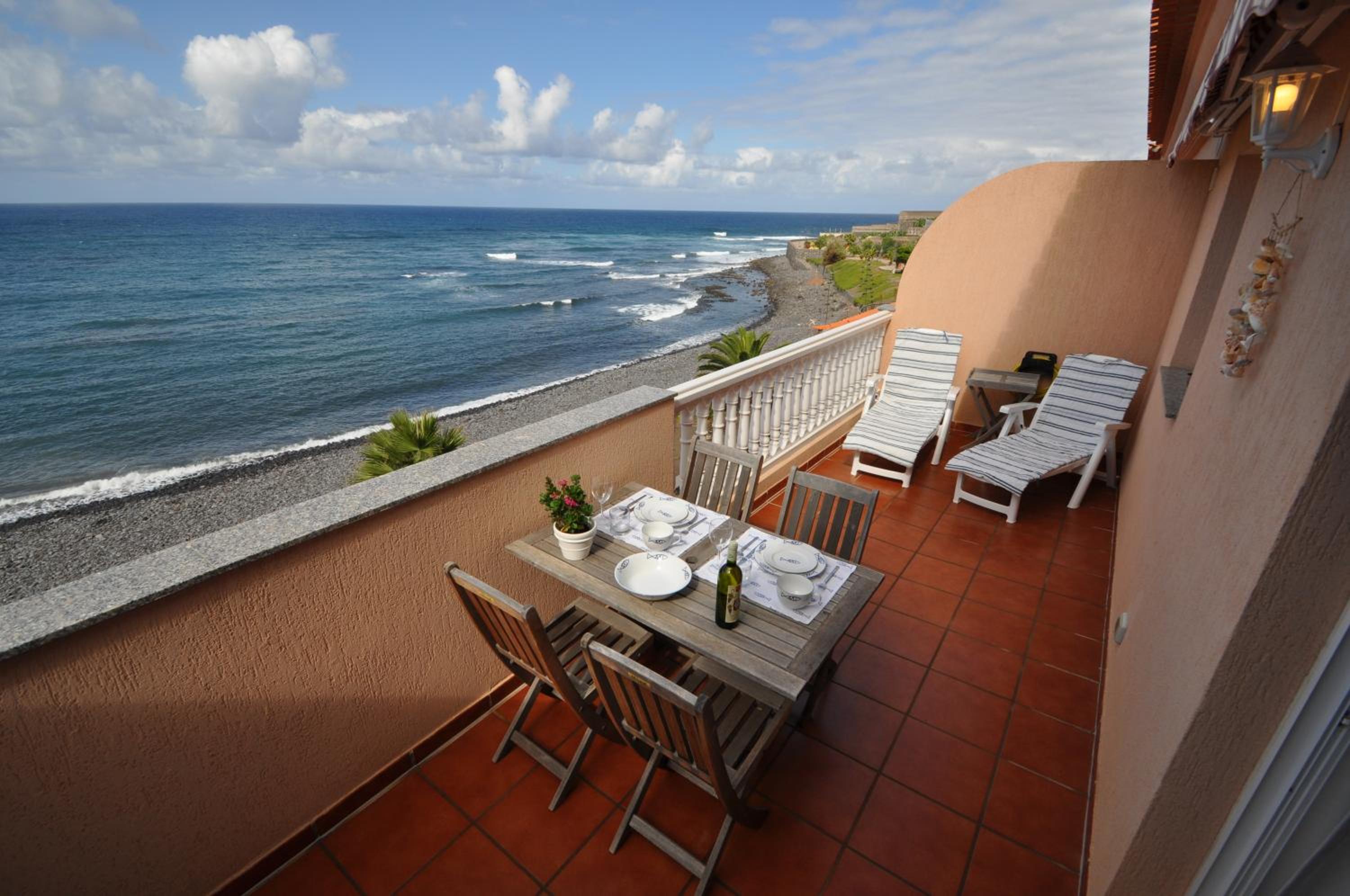 Apartamento con vista al mar