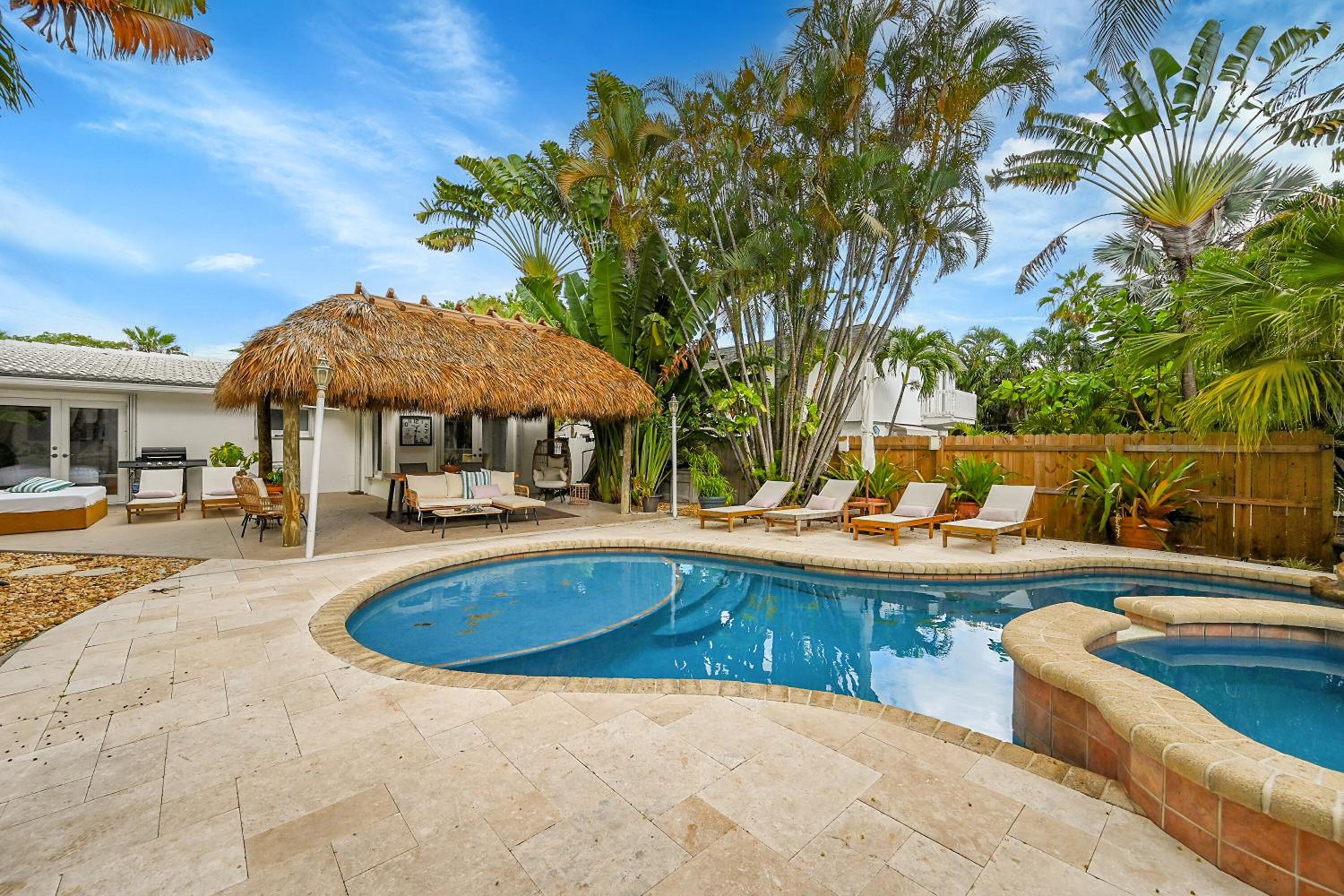 Three-Bedroom Villa photo 2