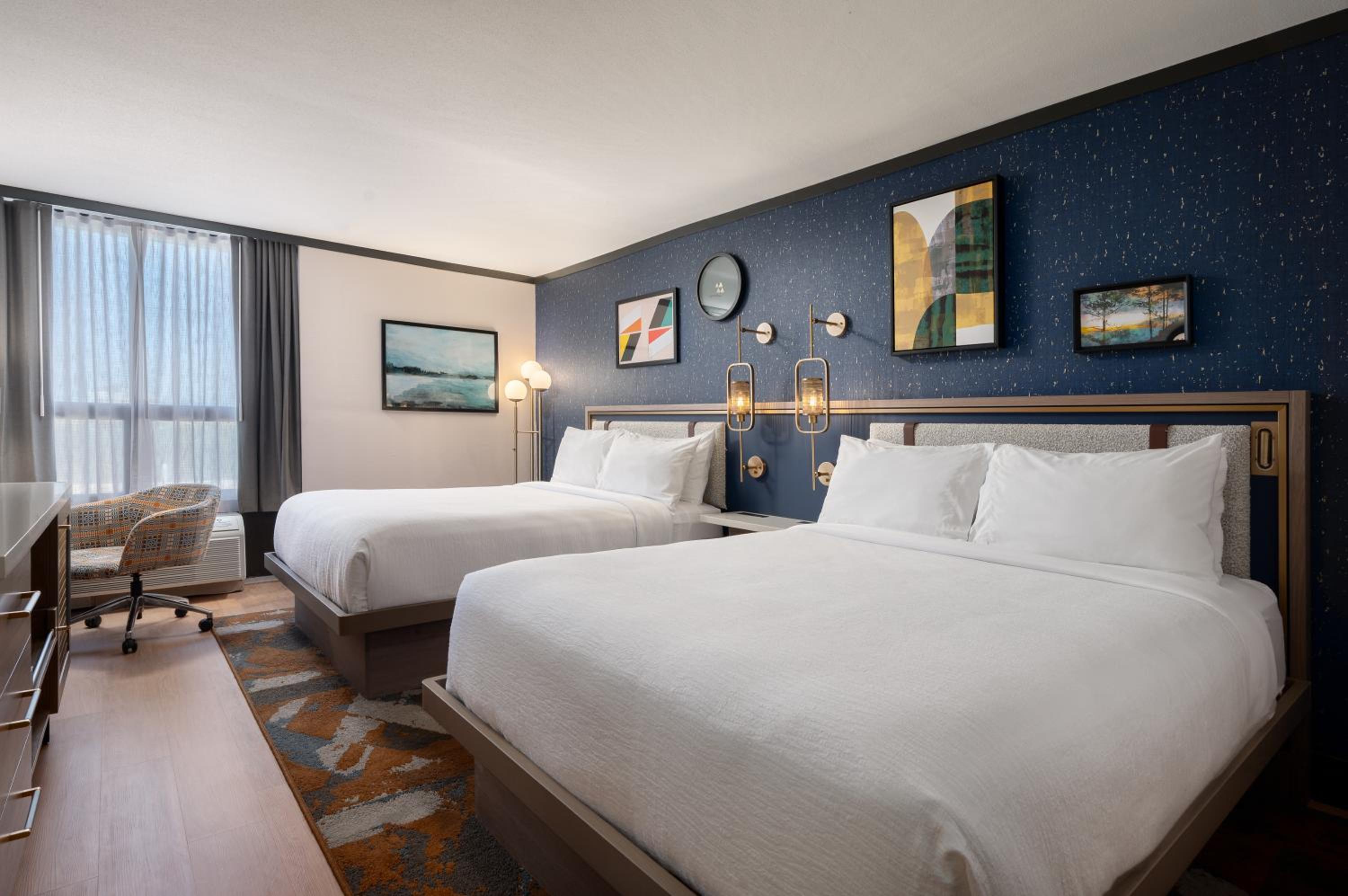 Standard Queen Room