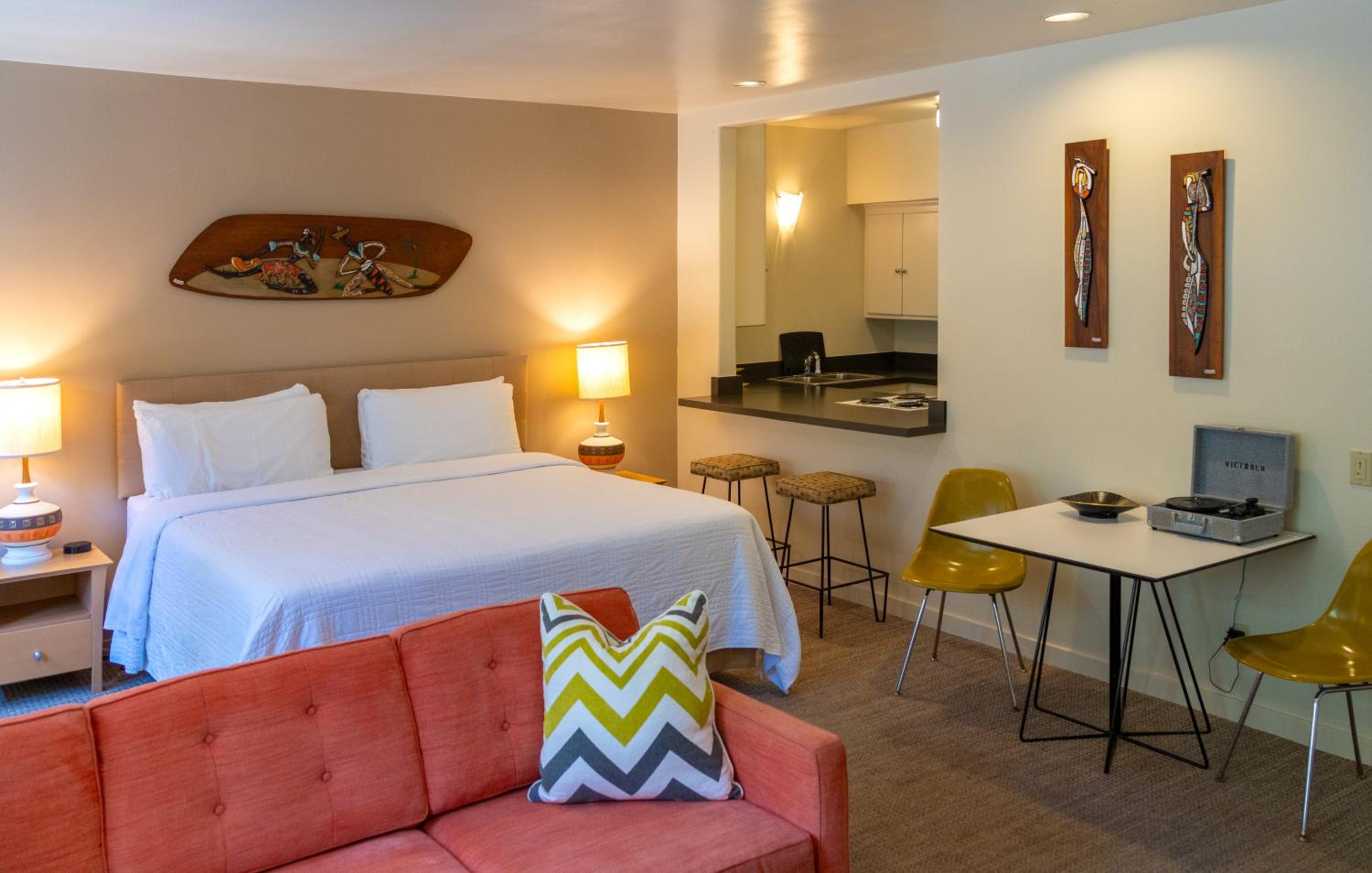 Deluxe Suite photo 1