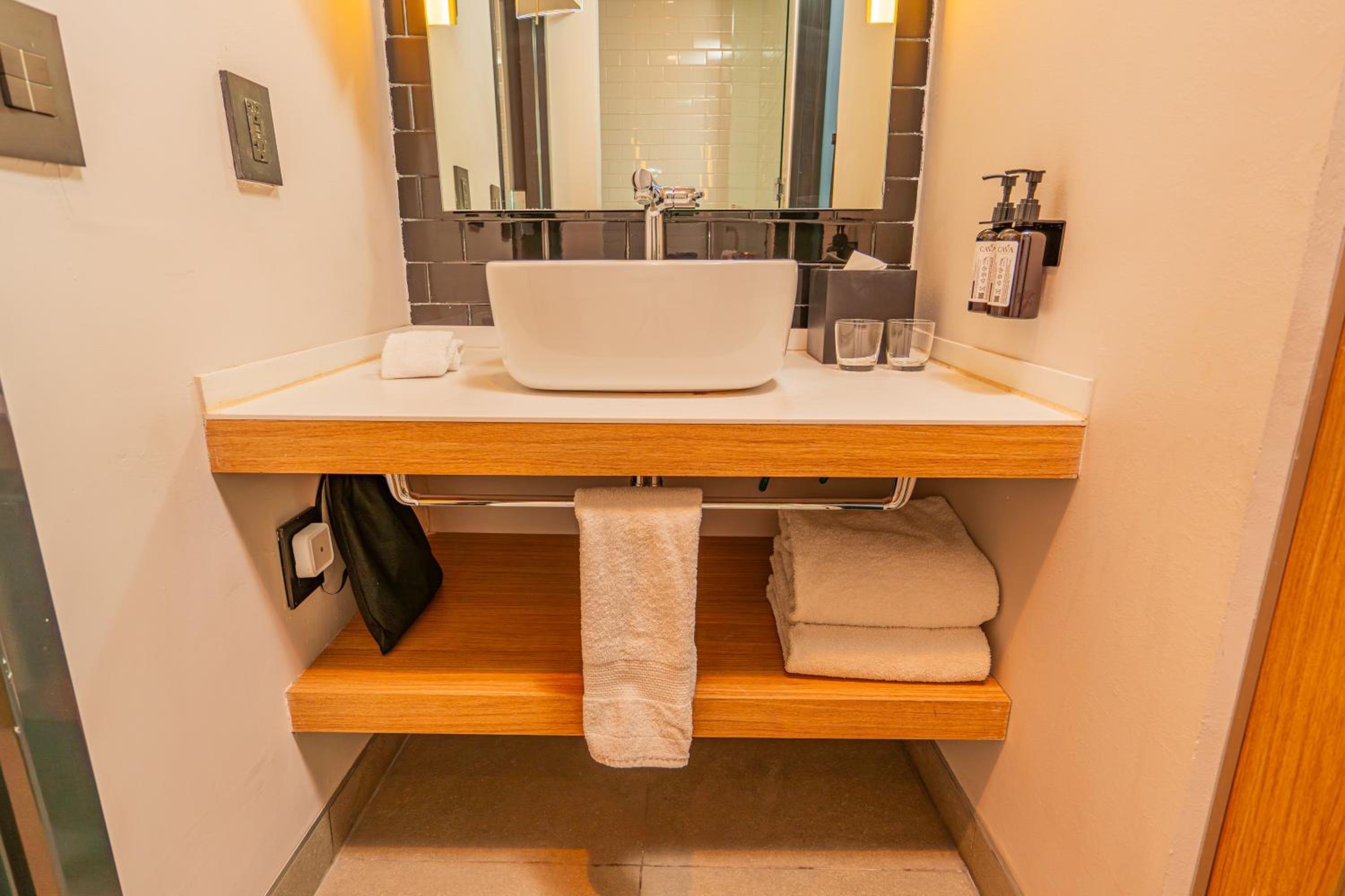 Standard Room - Photo 1