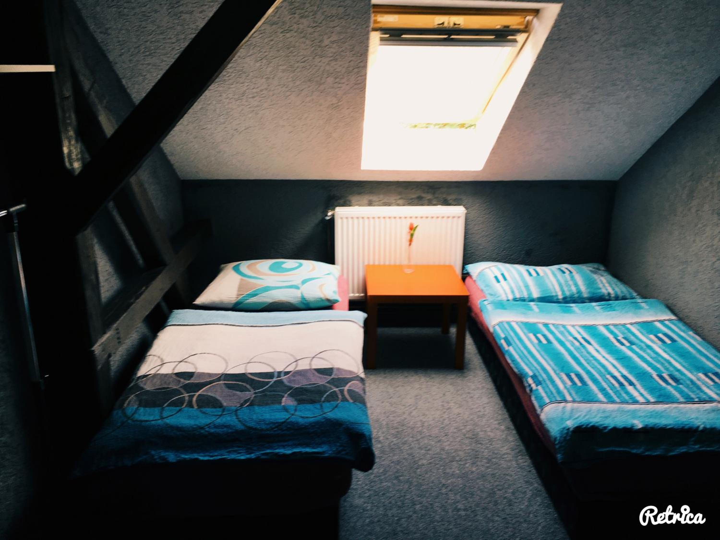 Standard Twin Room with Shared Bathroom