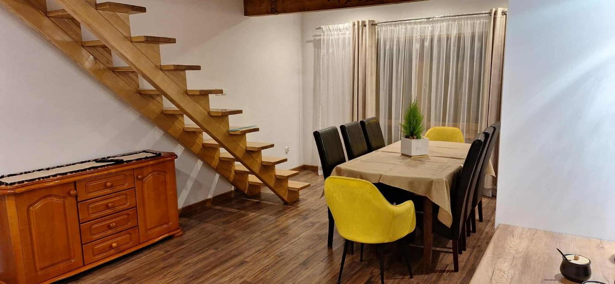 Three-Bedroom Apartment photo 1