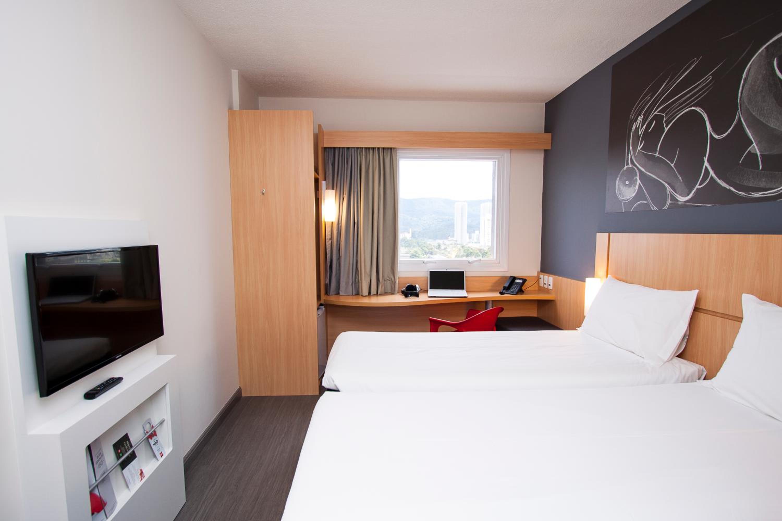 Standard Apartment with Two Single Beds