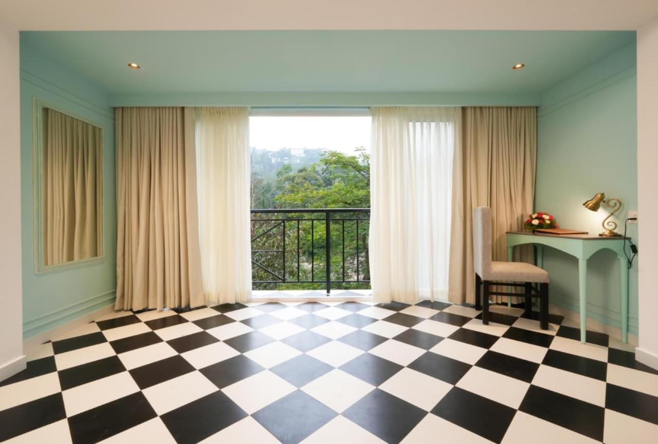 Junior Suite with Garden View photo 2
